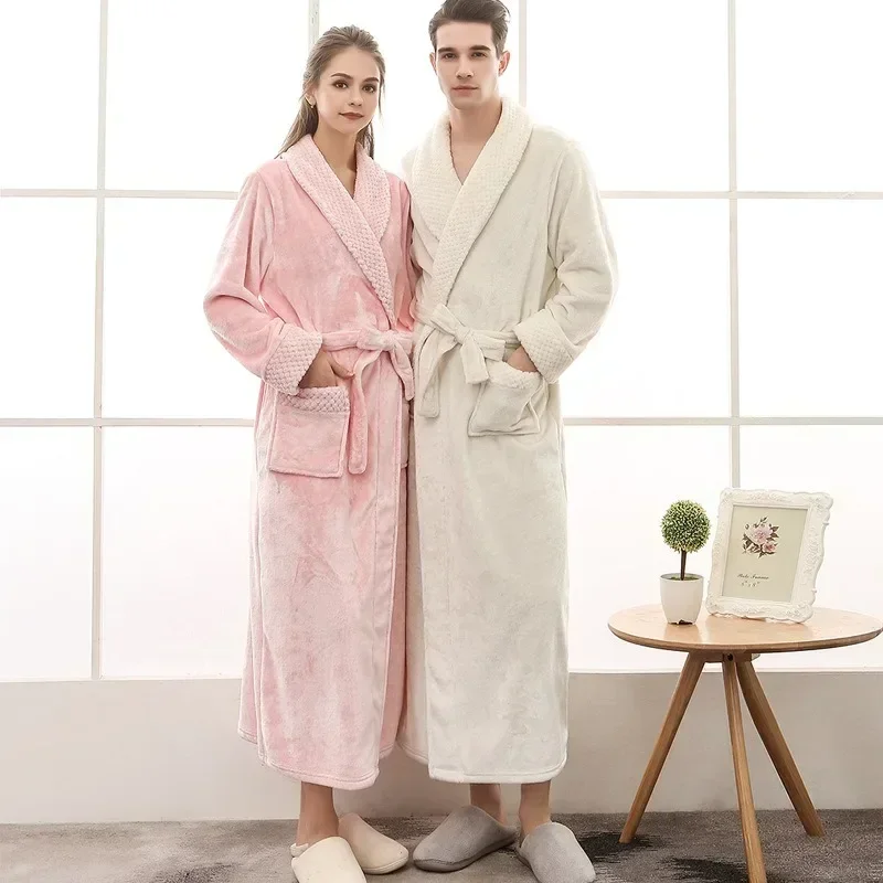 Ladies' Casual Winter Plus Size Flannel Sleeping Robe, Fashionable Couple's Sleeping Robe, Spliced Thick and Elongated Bathrobe