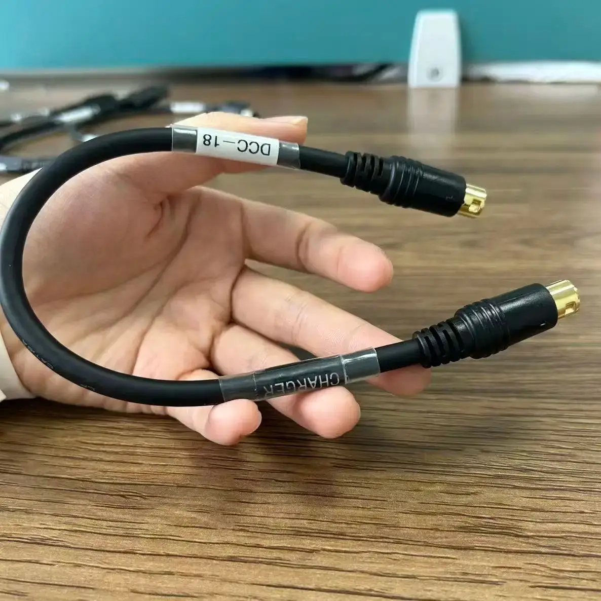 

Power Cord DCC-18 Battery Charger Cable for FSM 80S 70S FSM-61S 62S 62C Fusion Splicer, Free Shipping, Made in China