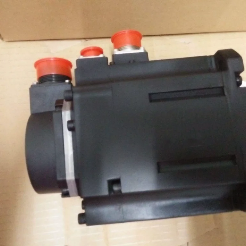 Brand-new, factory-sealed servo motor HF-KE73 HF-SE52 HF-KE13B HF-SE102B HF-KE13K HF-KE23K