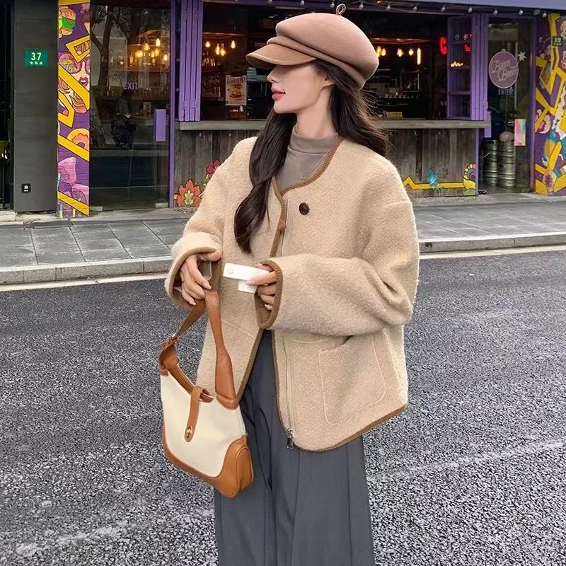 

Ретро-куртка из овечьей шерсти для женщин, зимняя утепленная повседневная универсальная корейская короткая куртка, классическое пальто с круглым вырезом и длинными рукавами