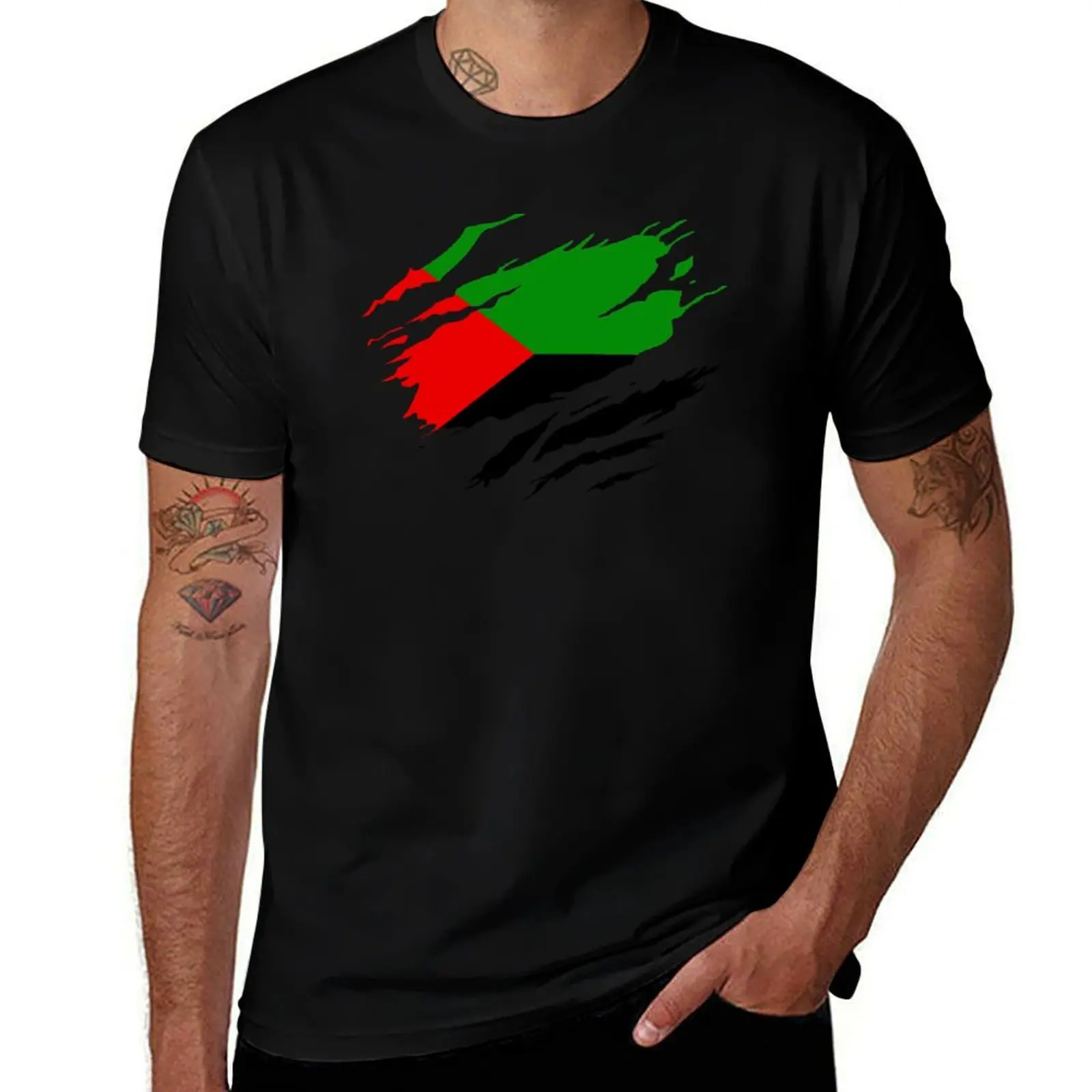 Torn Style Martinique Flag T-Shirt t shirt man designer man graphic t shirt T-Shirt - Image 4