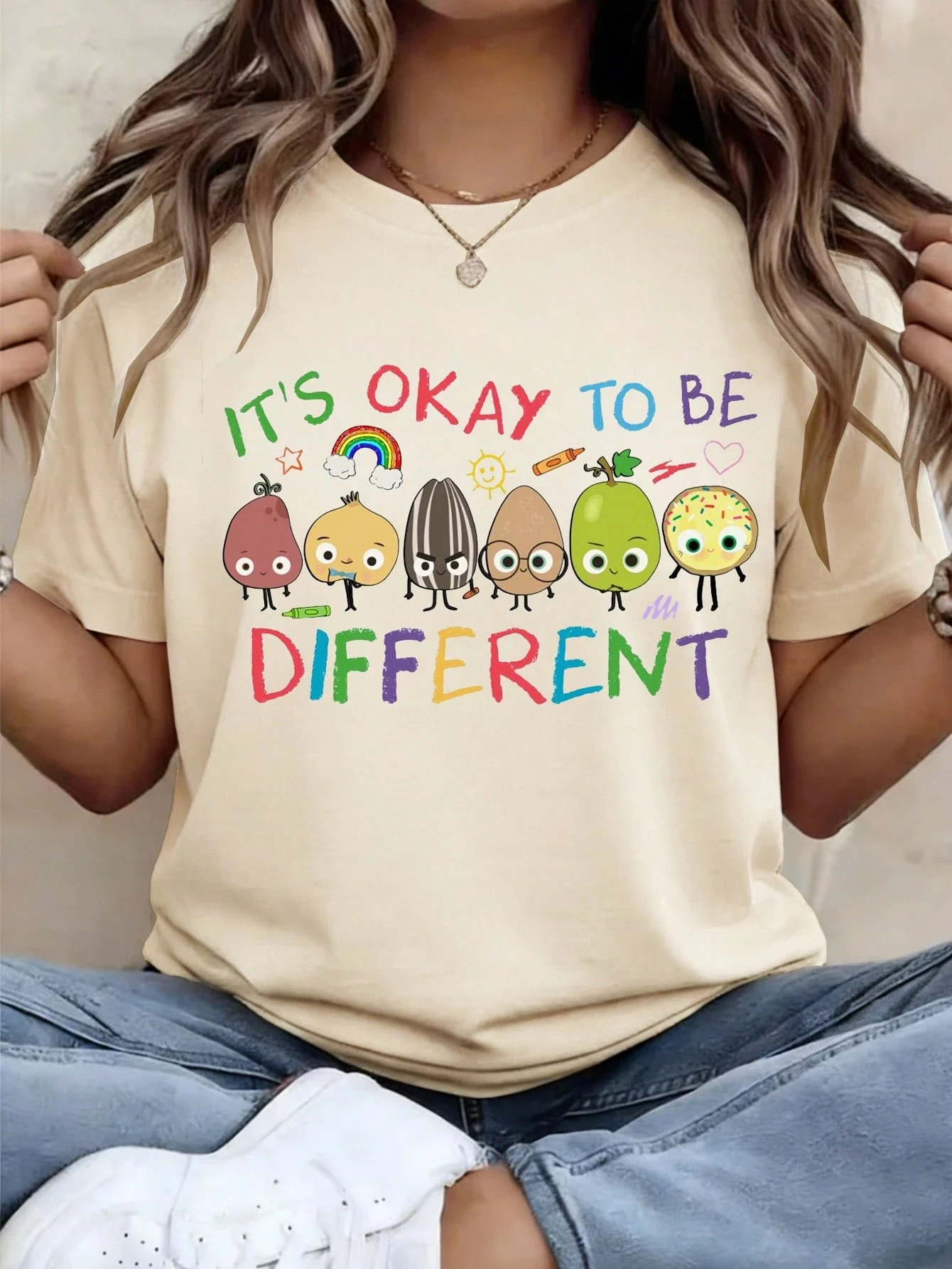 2026 Summer Fashion New Color Crayon and Apple Gift Back To School T-shirt Last Day Outdoor Sports Fitness T-shirt Large