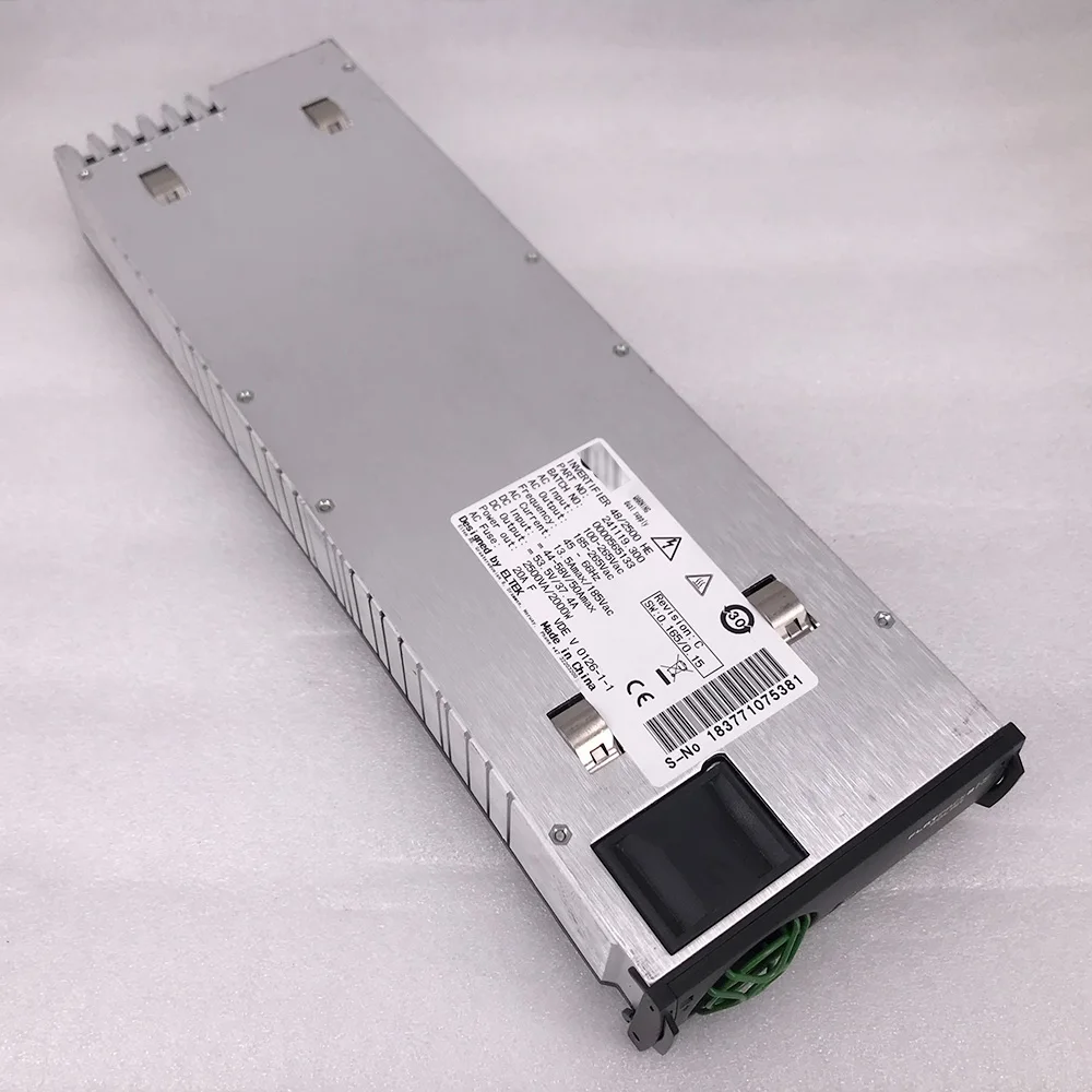 العاكس 48/2500 HE وحدة الطاقة عالية الكفاءة 241119.300 اختبار مثالي #2