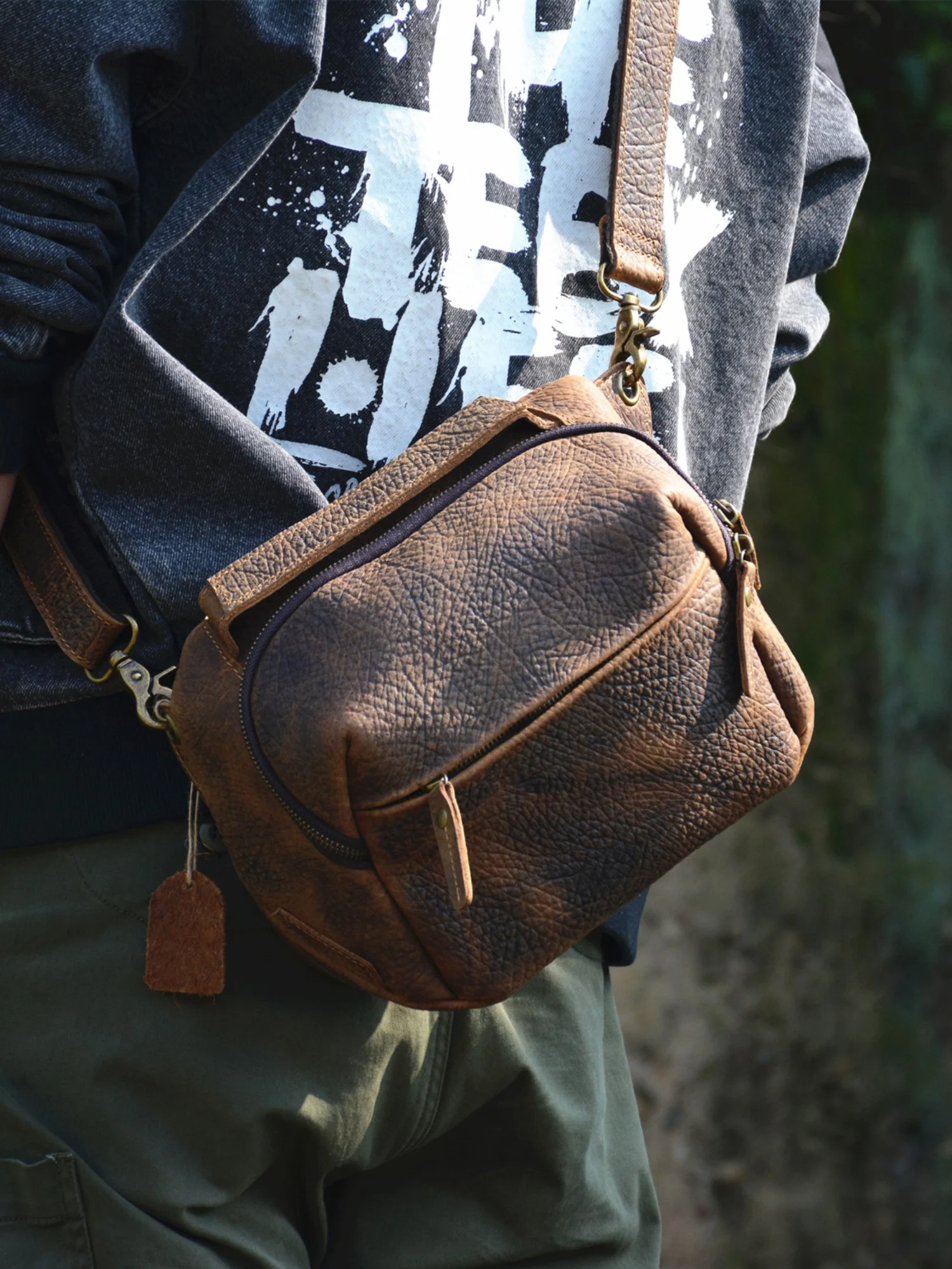 

Retro Style Crazy Leather Motorcycle Bag Men's Shoulder Handbag Large Capacity Diagonal Crossbody Bag Soft Handle Zipper