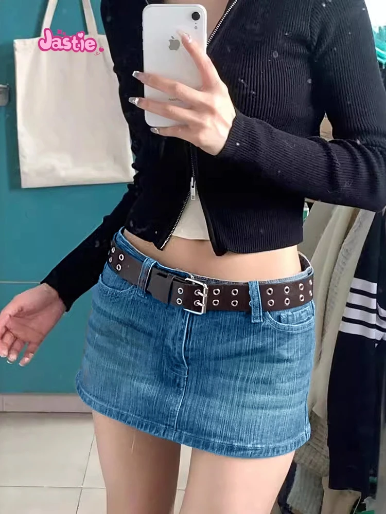 

2024 Summer Women Blue Denim Skirts Vintage High Waist Pockets Mini Skirts Female Y2k Streetwear Slim Bottoms