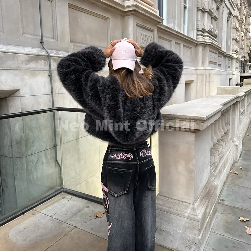 네오 민트 시크 스트리트 패션 Y2K 소녀 블랙 그라데이션 후드 인조 모피 재킷 코트 여성 2025 두꺼운 따뜻한 폭신한 여우털 오버코트