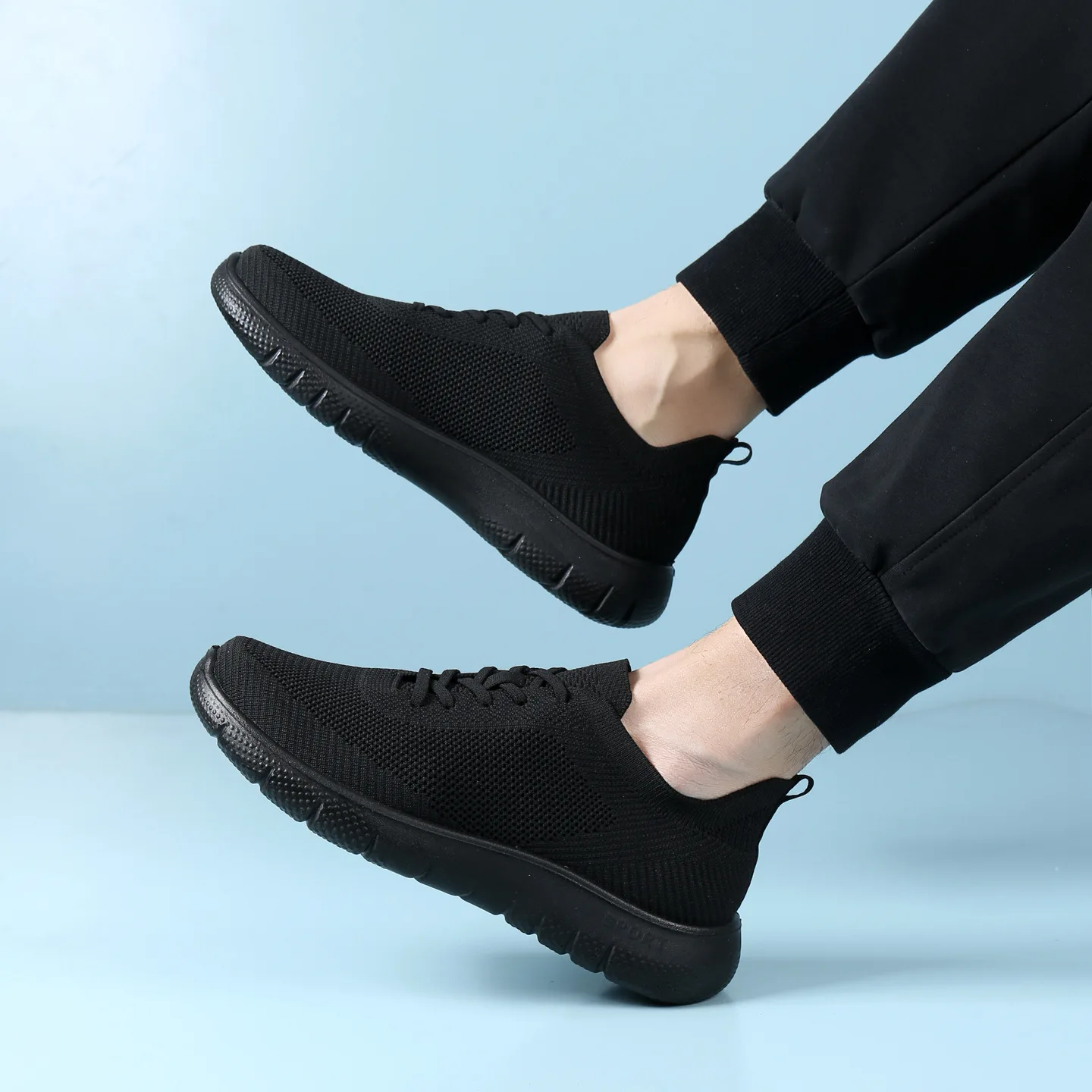 Men's Low Top Sneakers Lace Up Breathable Mesh Comfortable Lightweight Casual Walking Shoes Daily Shoes Easy Wear