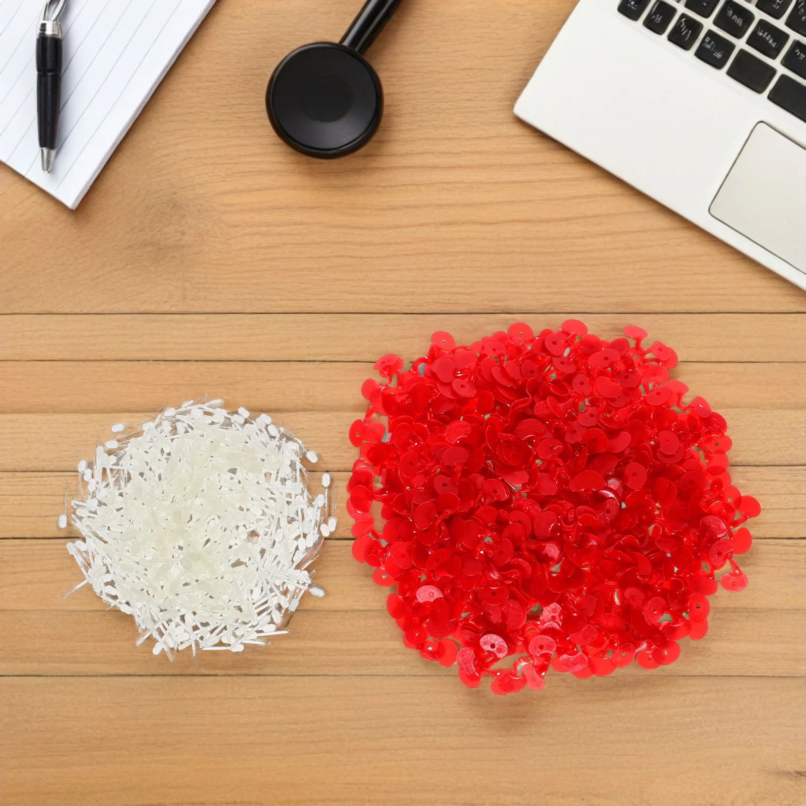 

1000Pcs Chicken Anti Pecking Glasses Poultry Peepers Plastic Hen Anti Fighting Eyeglasses Pheasant Eye Protector