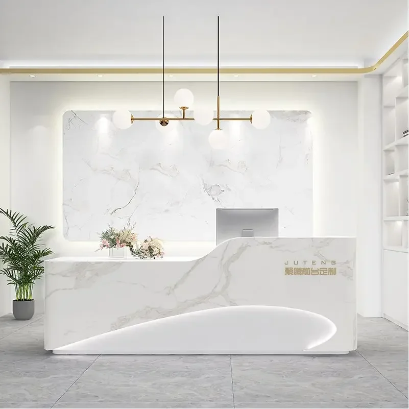 

Красота-бар Кассир Магазин одежды Студия йоги Стойка регистрации Стойка регистрации Набор направляющих столов