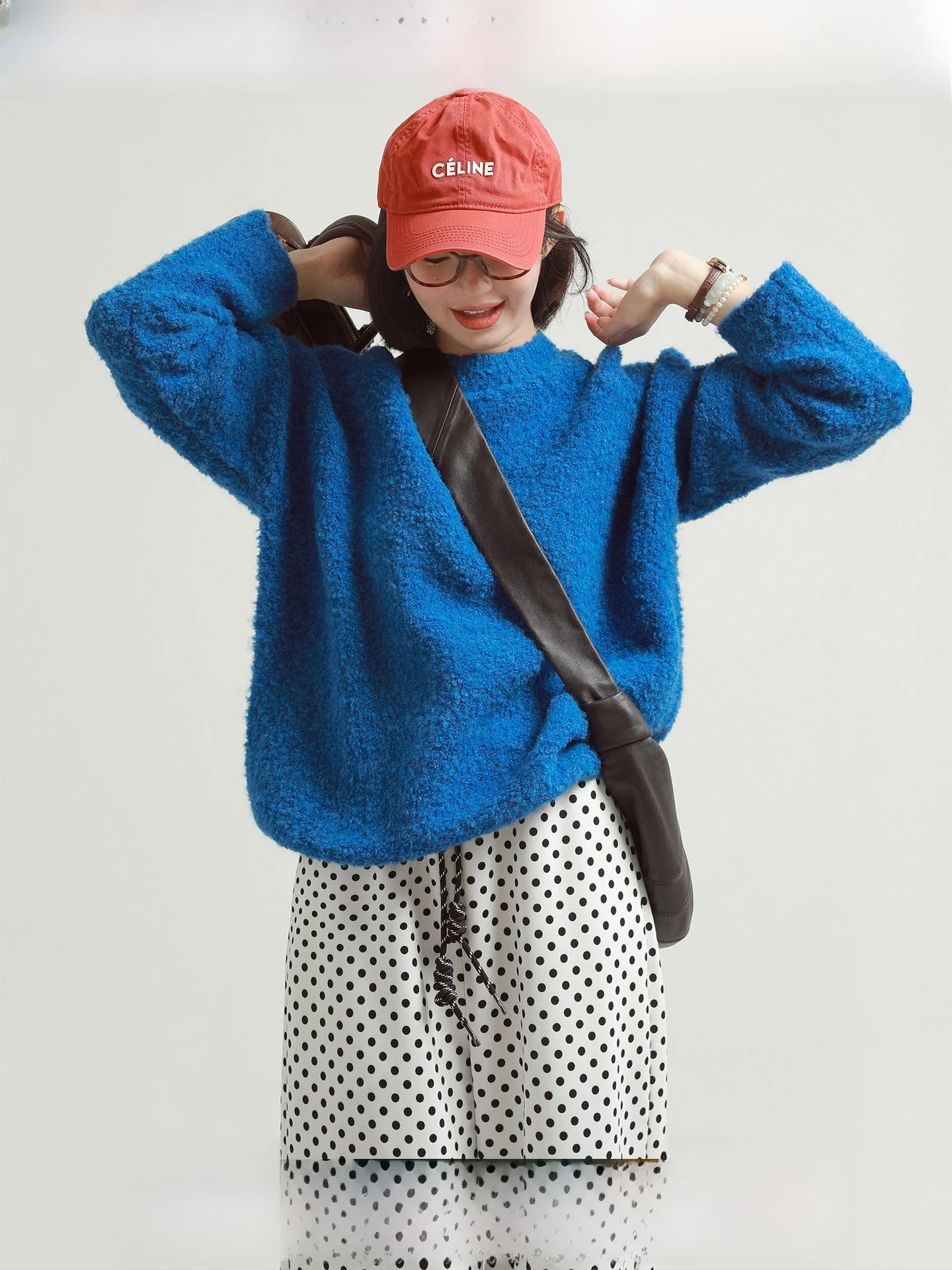 

Soft nut Milk Knitted Sweater Women's Loose Fit Autumn Winter Red Knitted Top Circle Yarn Knitwear Lazy Sle Loose Sweater