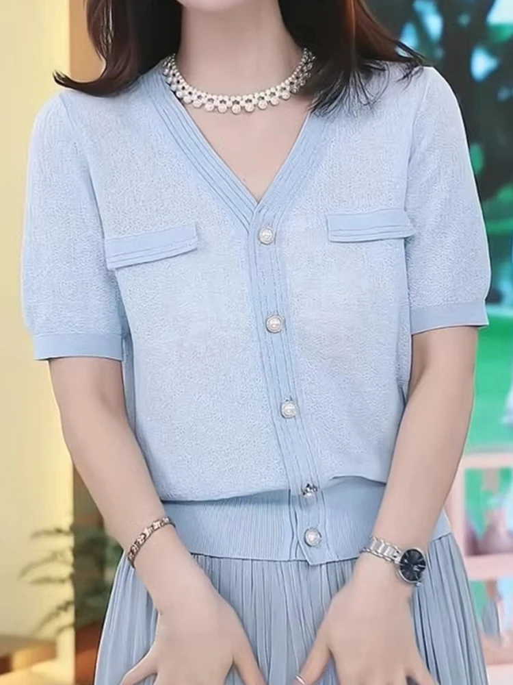 

Корейский вязаный кардиган из ледяного шелка с V-образным вырезом, повседневный, свободный, с коротким рукавом, женский, модный, новая модель, универсальный, удобный