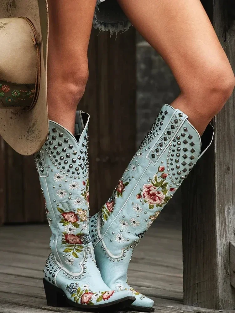 New Flower Embroidered Rivet Western Cowboy Boots Women Pointed Toe Square Heels Vintage Knight Boots Cowgirl Boots Shoes