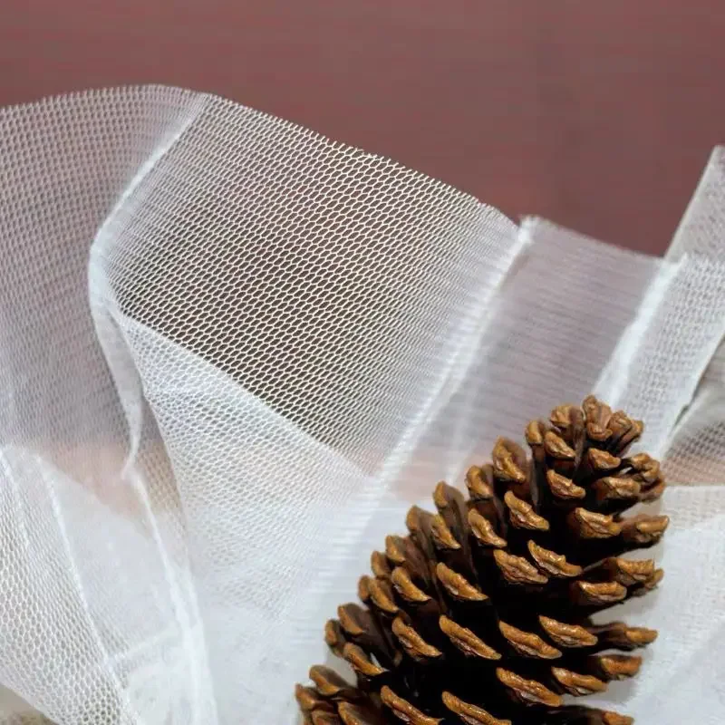 

Black/White Stiff 170cm Wide Polyester Tull Mesh Fabric DIY Gauze Hard Net Fabric By The Meter For Wedding Dress Clothing