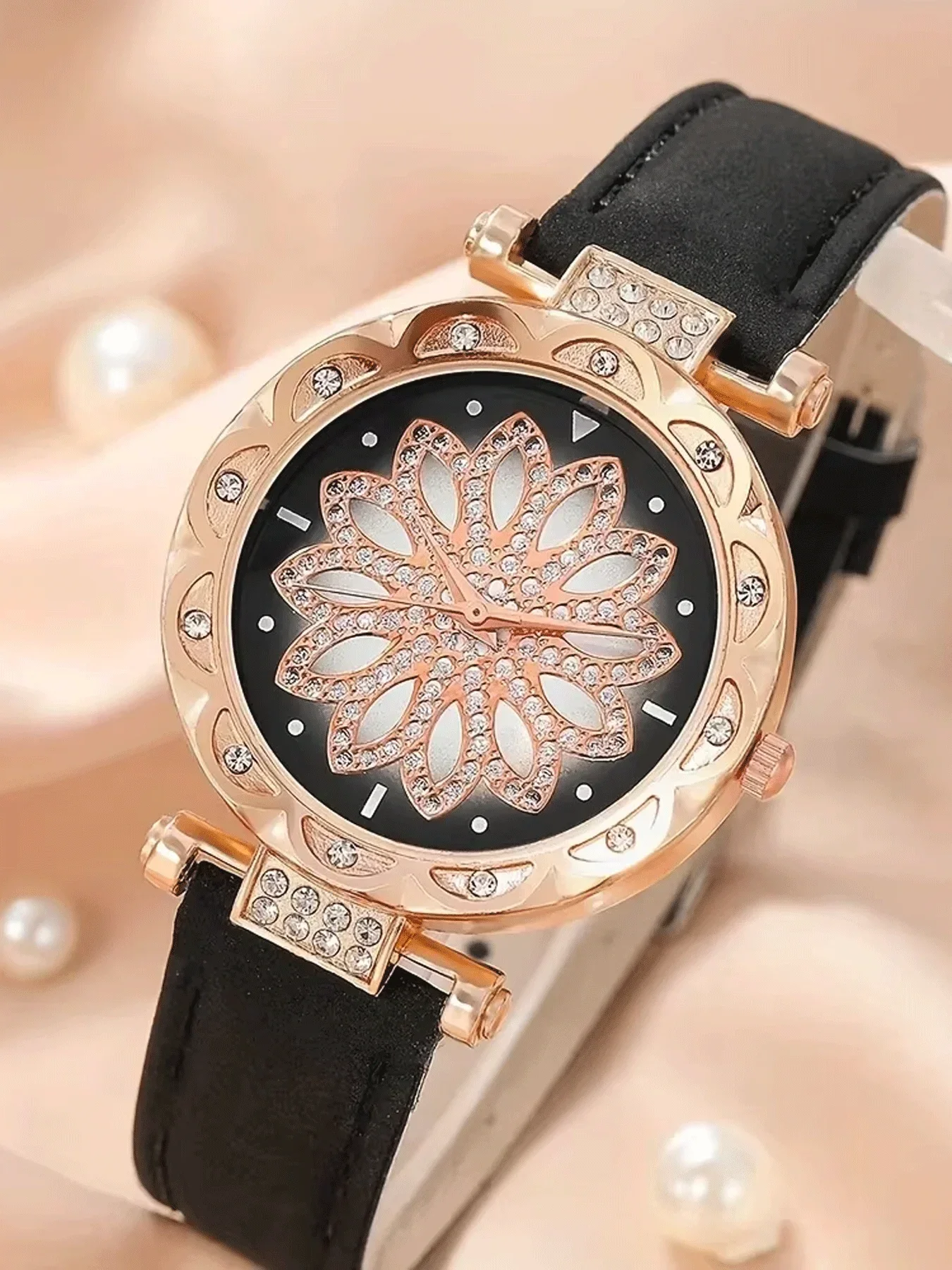 5PCS Small flower belt women's watch with diamond inlay women's watch casual frosted leather strap quartz watch set