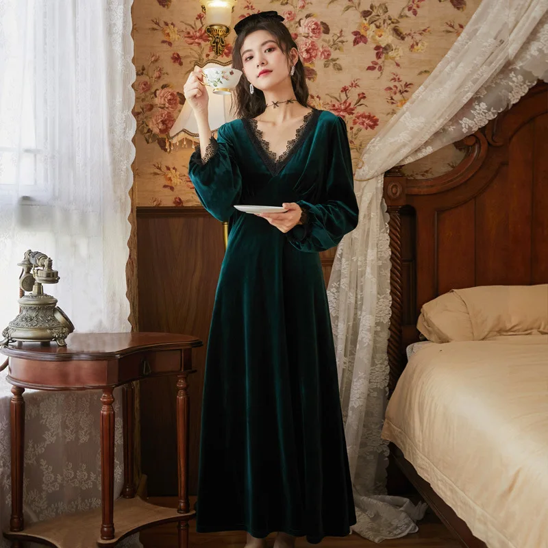 Women Winter Warm Velvet Nightdress Sexy Lace V-neck Long Ankle-Length Nightie Plus Size Full Sleeves Sleepwear Nightgowns New