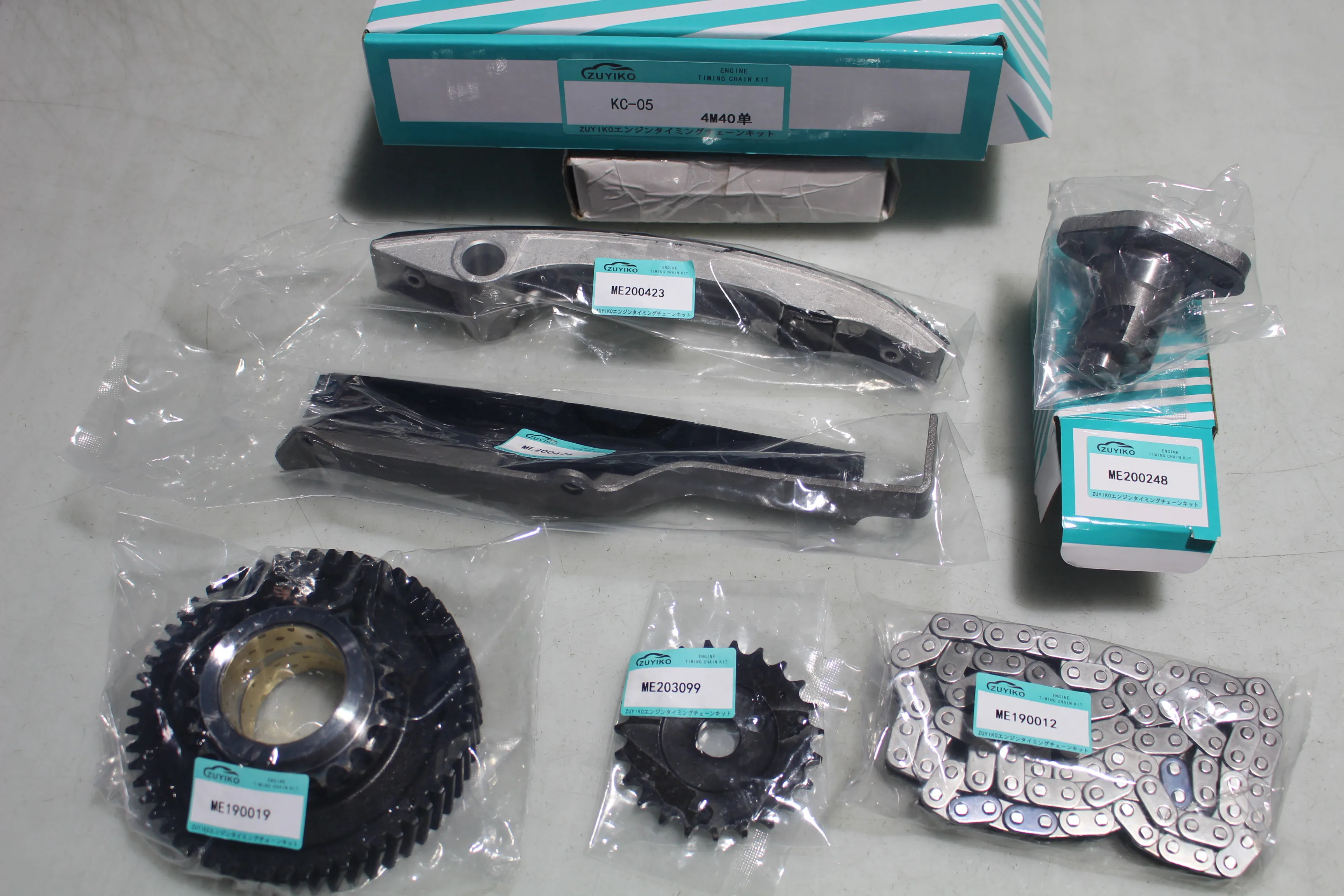 طقم سلسلة توقيت 4m40 لمحرك مونتيرو باجيرو سبورت 4M40 Me199012 Me200248 KC-05 سلسلة واحدة