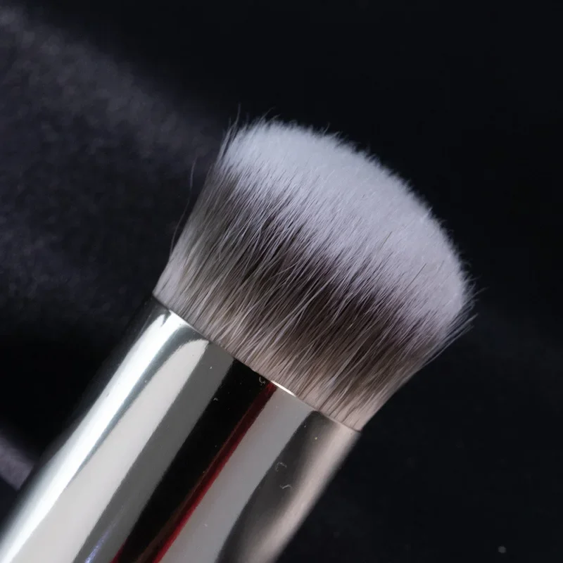 1Pcs Foundation Concealer Brush, Premium Contour Blusher Brushes, Flawless Under Eye Dense Face Makeup Brush For Blending