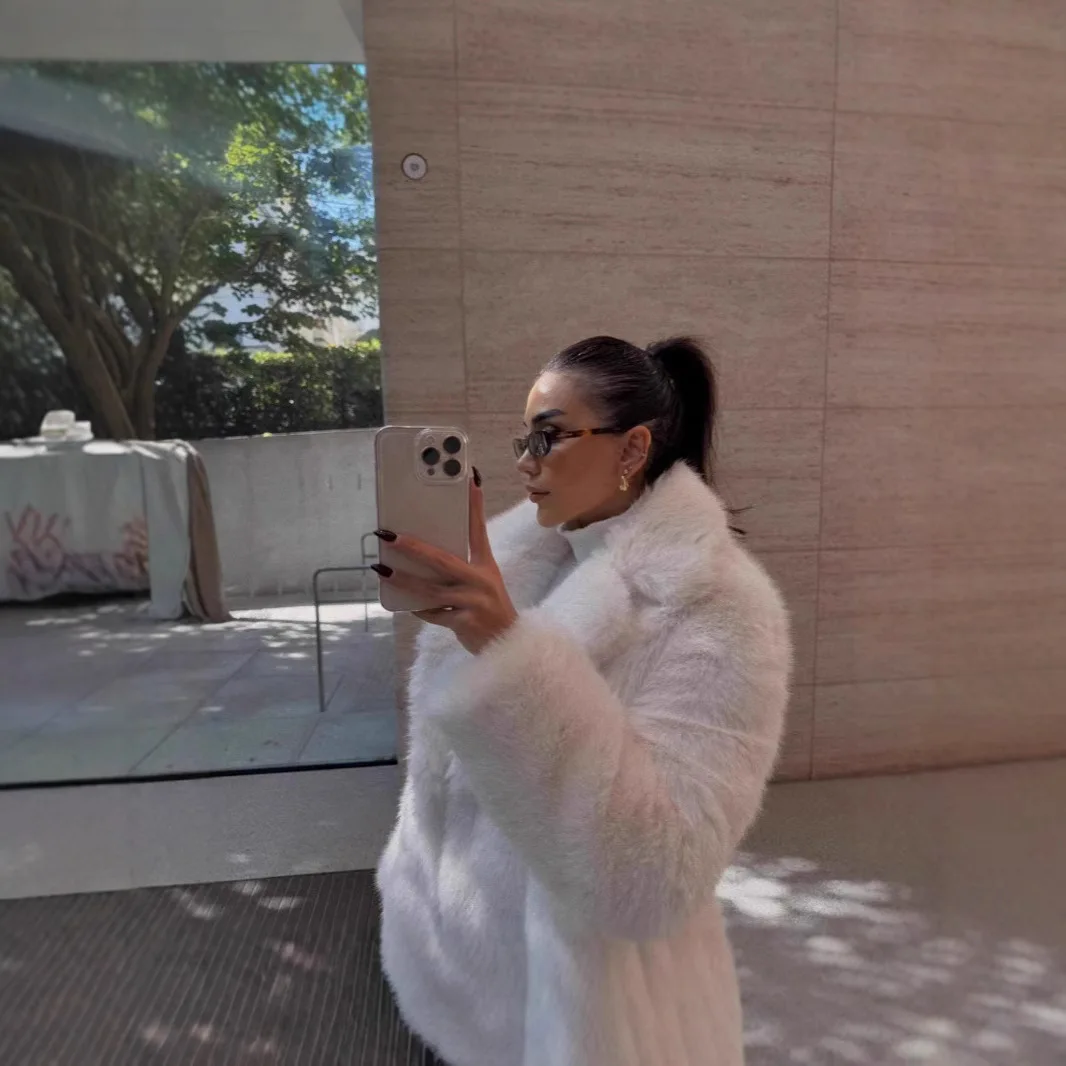 Faux Fur Coats Women Short Coat Thick Warm Turn Downm Collar Y2k Streetwear Overcoat Warm Jackets Outerwear Autumn Winter 2025