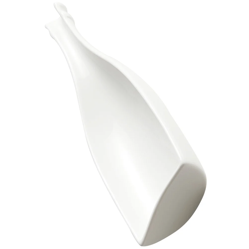 

Quaint Bottle Shape Tableware Ceramic Plate Fine Workmanship Ideal for Cold Food Storage Bottle-Shaped Plate Ceramic Food Holder