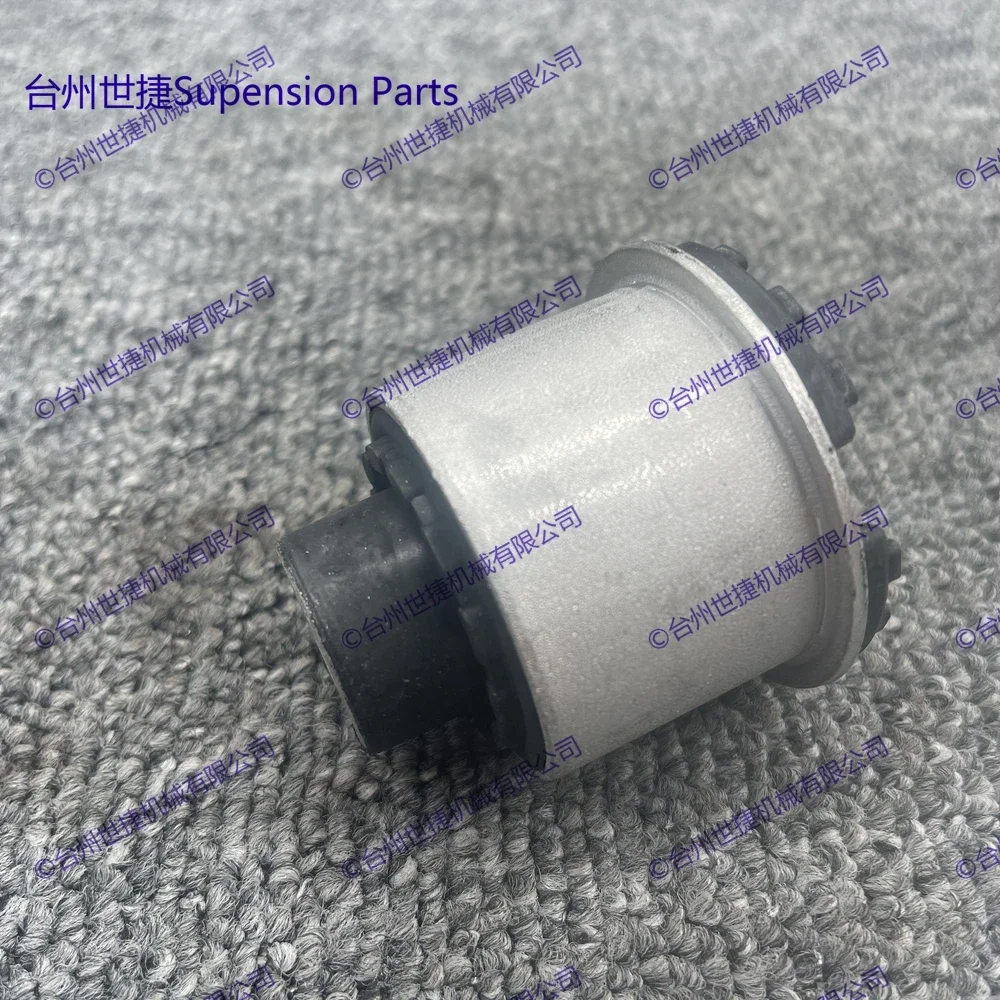 Suspension Control Arm Bushing Front Upper 4633333900 For MERCEDES-BENZ G-CLASS (W463) G500 G63 G350 G400