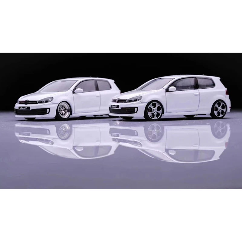 Maxwell 1:64 Golf GTI MK6 VI Openable Hood VAG BBS Diecast Diorama Car Model Collection Miniature Toys