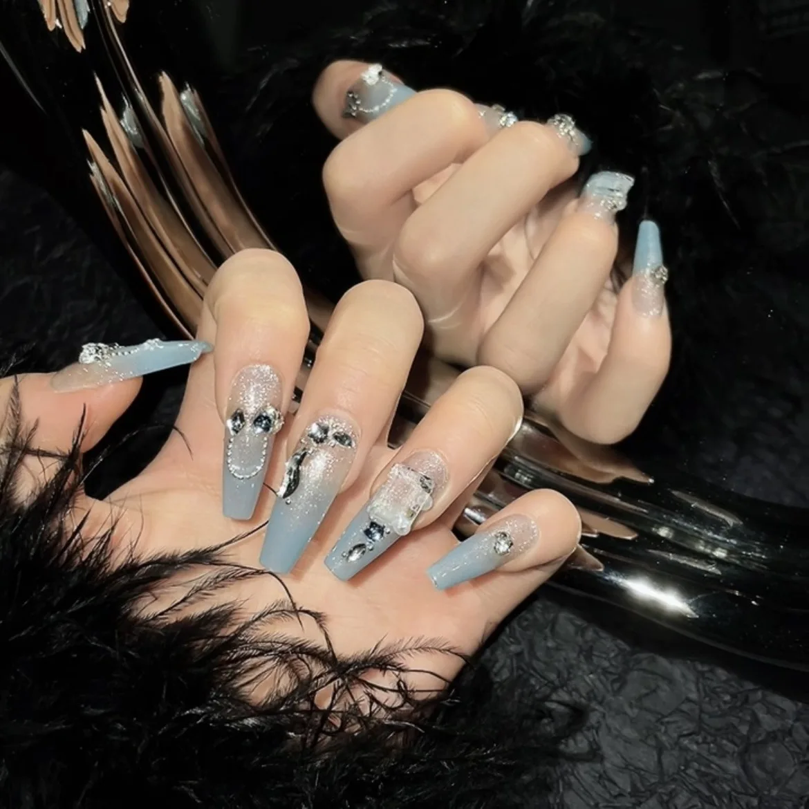 Handmade Press on Nails Gradient Blue Cat Eye Glitter Fake Nails Full Cover Wearable Glitter Fairy Butterfly Design False Nails