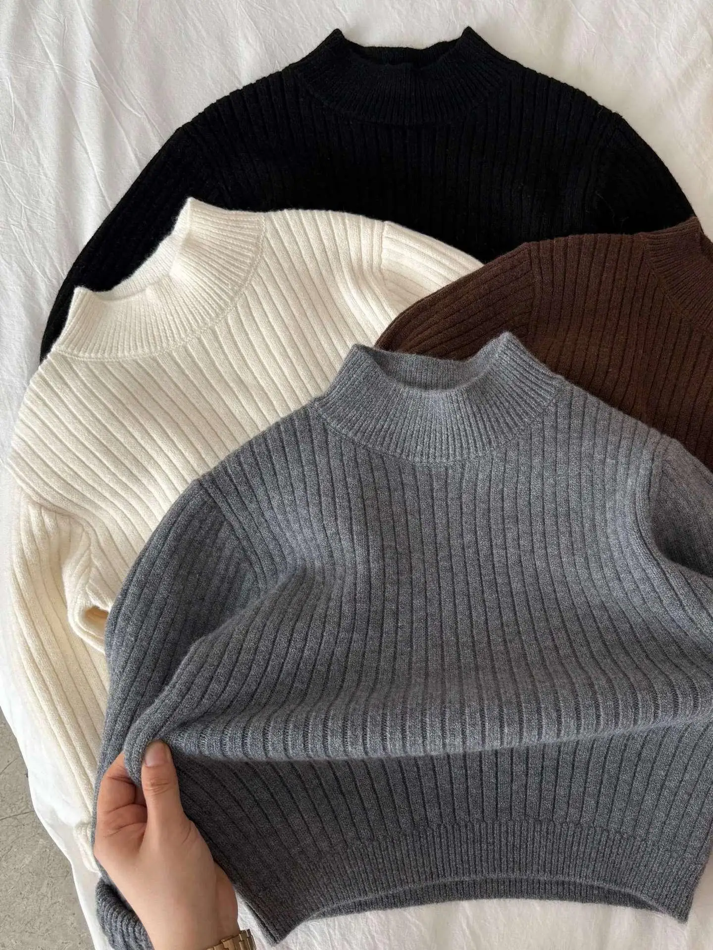 

Утепленный свитер с высоким воротником для мальчиков и девочек, зимняя новинка, удобный, из смесового хлопка, с длинными рукавами