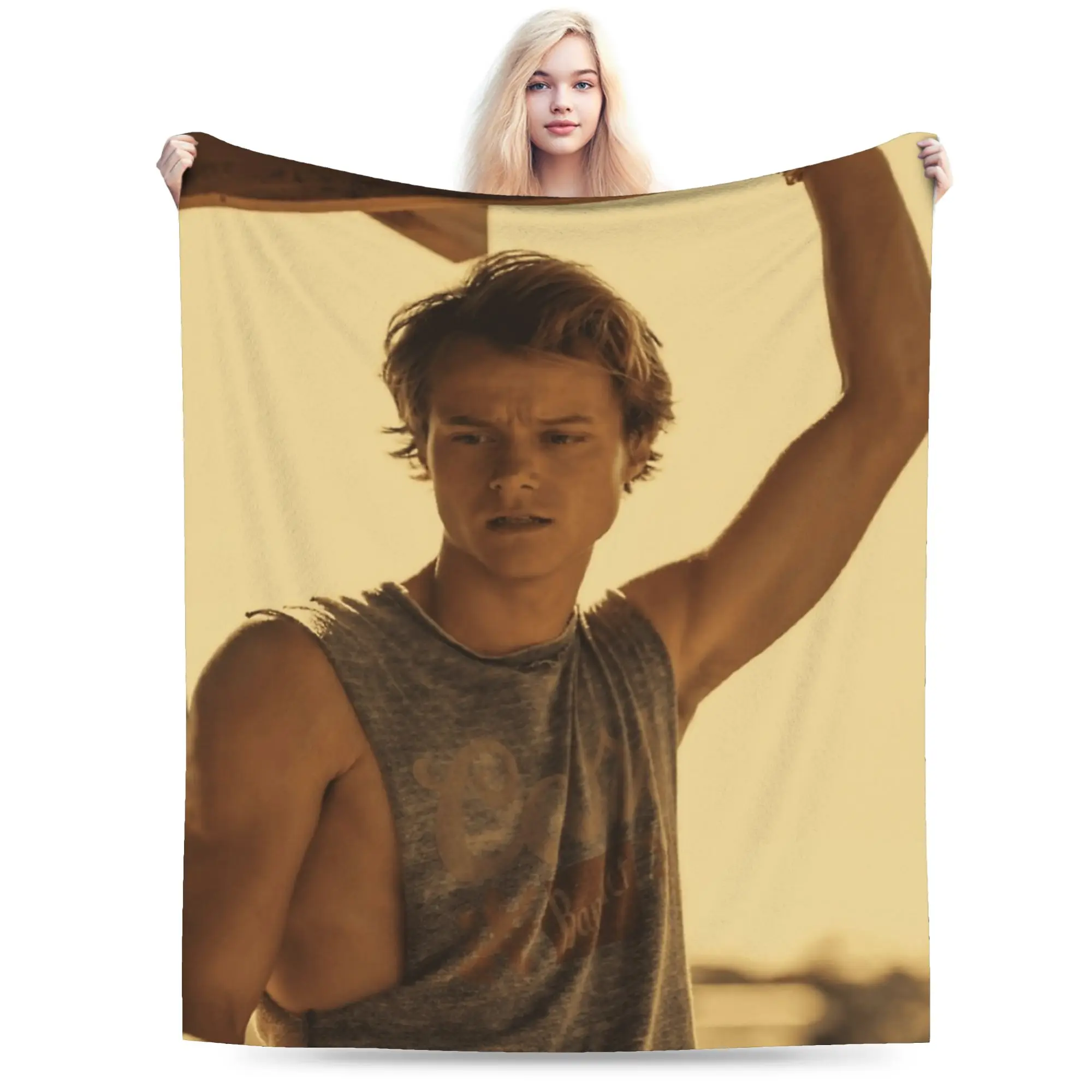 Super Soft Rudy Pankow JJ Maybank Poster Throw Blanket Premium Fleece Flannel Lightweight  Bed Blanket Cozy Fluffy Blankets