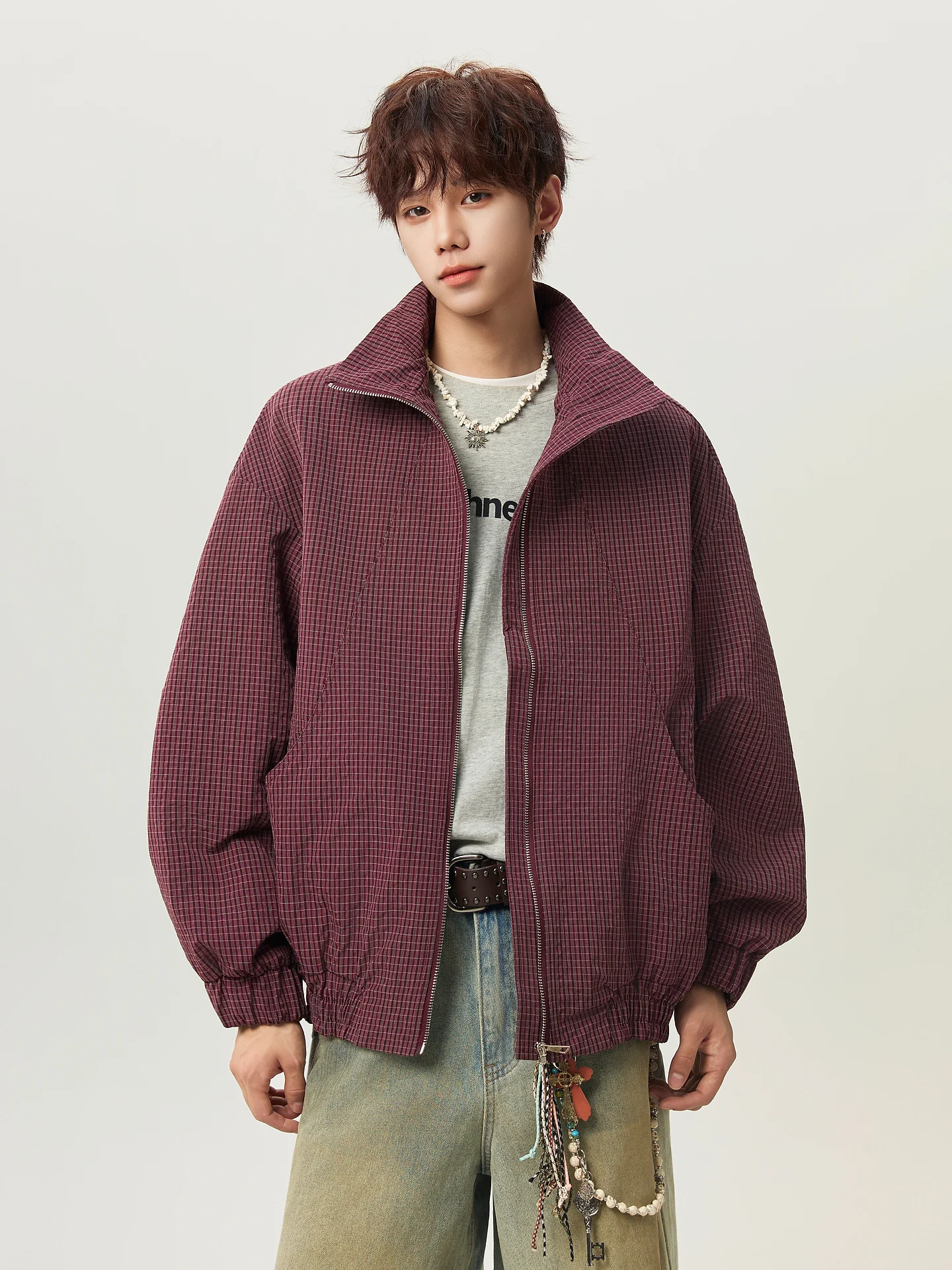 

Весенняя винтажная клетчатая куртка с воротником-стойкой, свободного кроя, повседневная верхняя одежда для молодежи, с декоративными элементами, длинными рукавами, на молнии