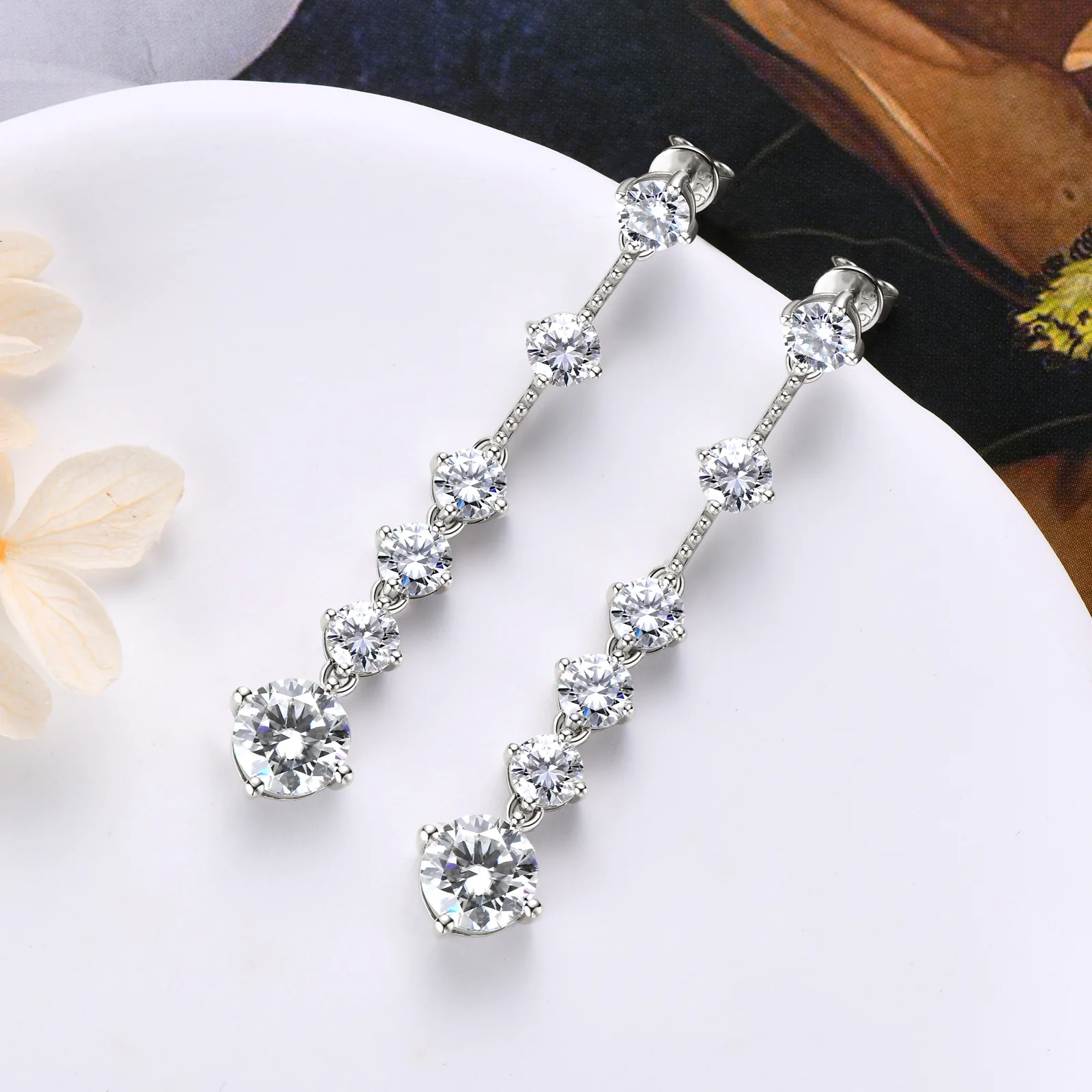 Fashion Classic Trend Luxury Moissanite s Dangle Tassel Earrings Charms Women Silver 925 Wedding Jewelry Gift