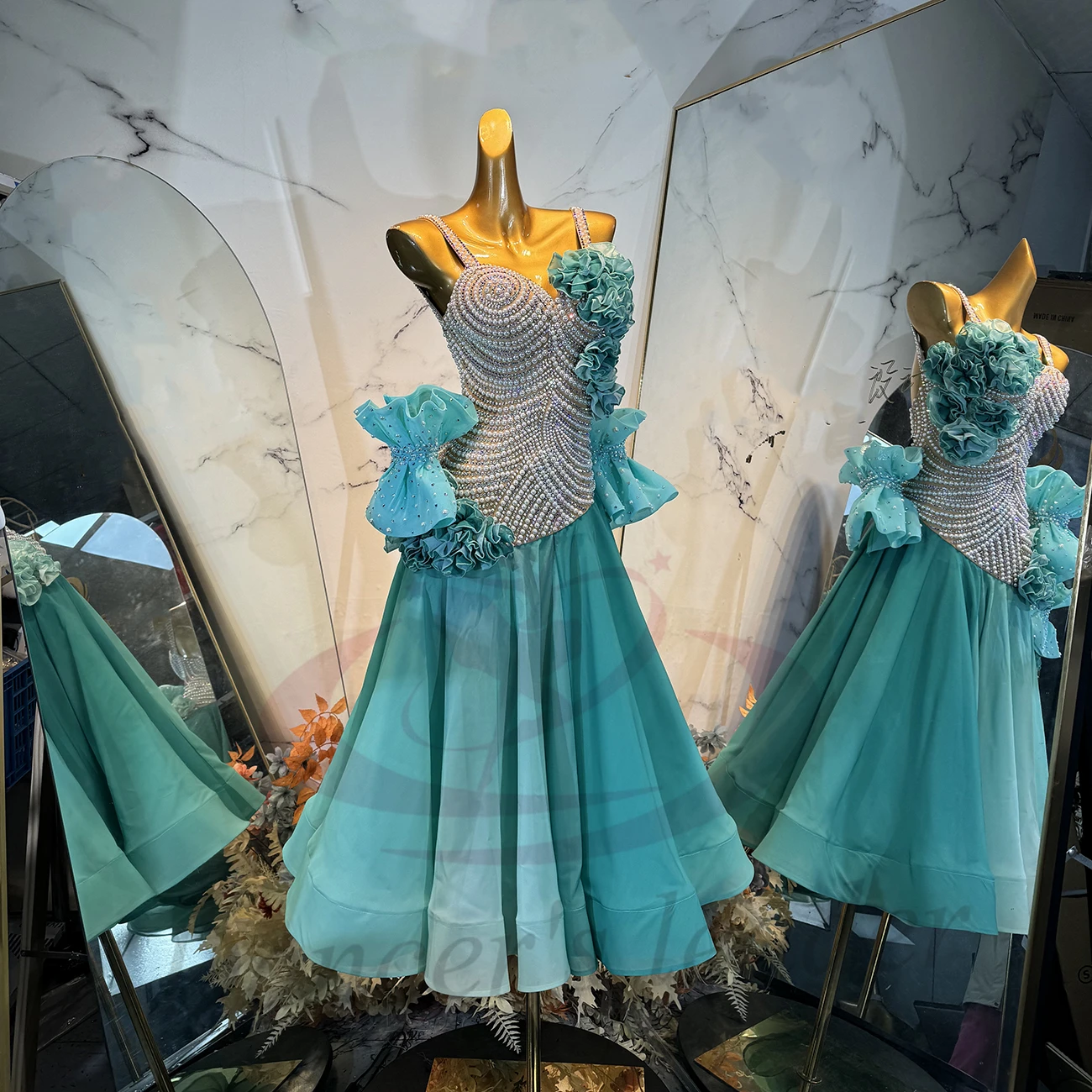 

Latin Dance Dress High-end Customized Pearl Steamed Rolls Cha Cha Tango Female Adult Children Stage Professional Clothing