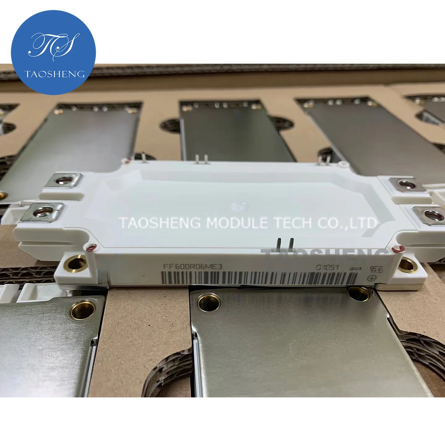 

1 шт. FF600R06ME3 600A/600V Новый и оригинальный IGBT-модуль【TAOSHENG】 # TS143