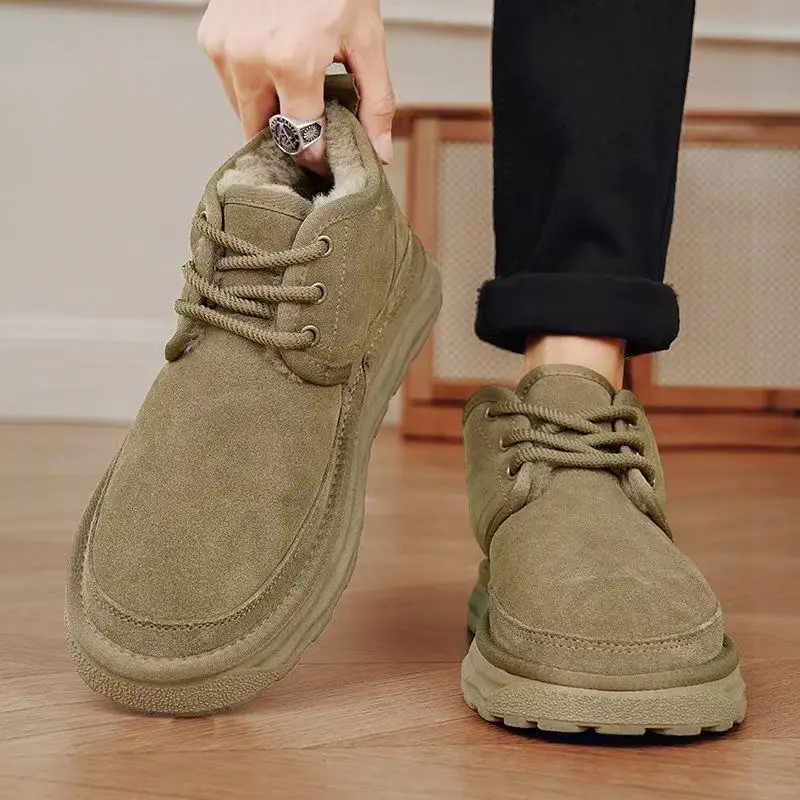 أحذية قطنية رجالية 2025 شتاء جديد الفراء والجلود المتكاملة الباردة واقية اصطف سميكة الدافئة مقاوم للماء أحذية الثلوج الرجالية