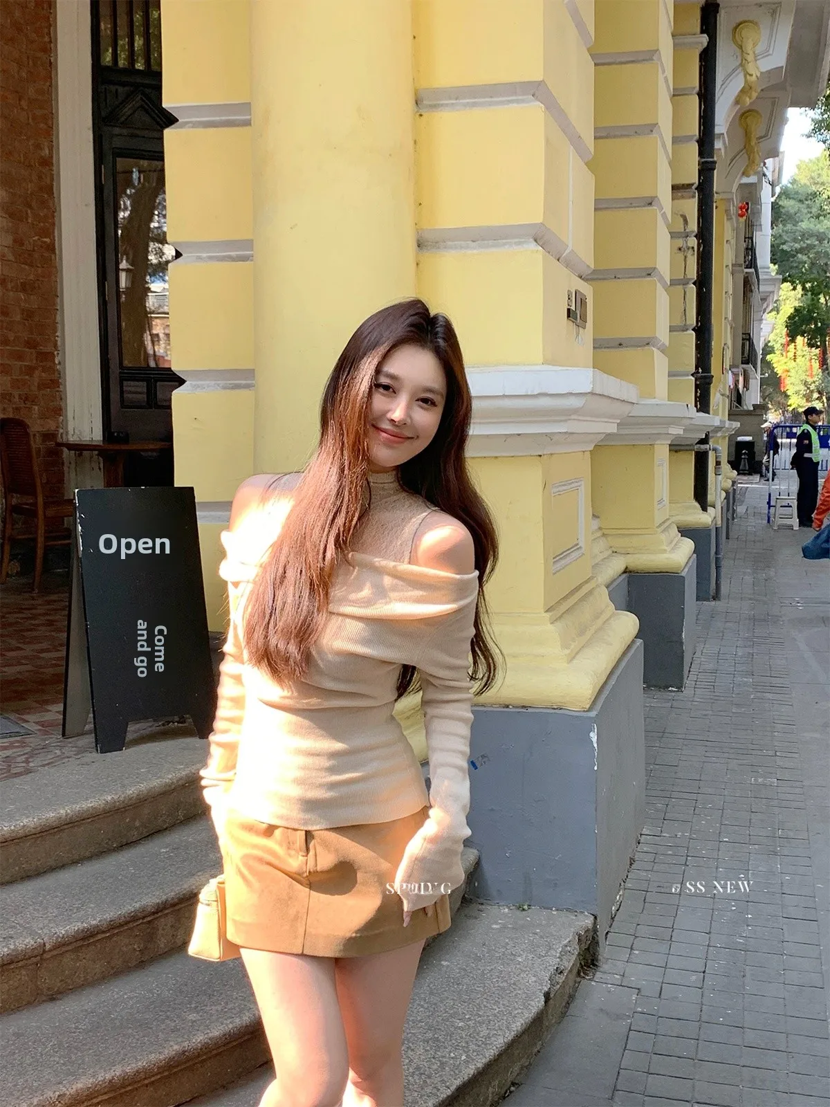 

Florr Playa Кружевной вязаный топ на одно плечо и жилет, комплект из двух предметов, тонкий весенний корейский свободный крой, длинный све, чистый цвет