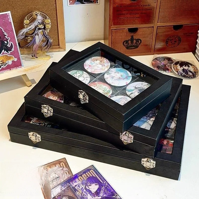 

Dustproof Display Case Award Bae Chest Pin New Sle Storage Box Collectible Figure Organizer Glass Material