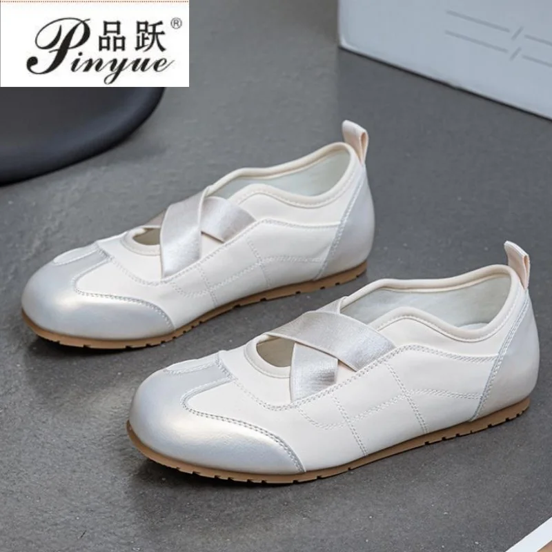 

New Women's Mary Jane Shoes Velcro Flat Women Training Shoes Anti-slip Spring and Autumn Ballet frail Shoe 35-40