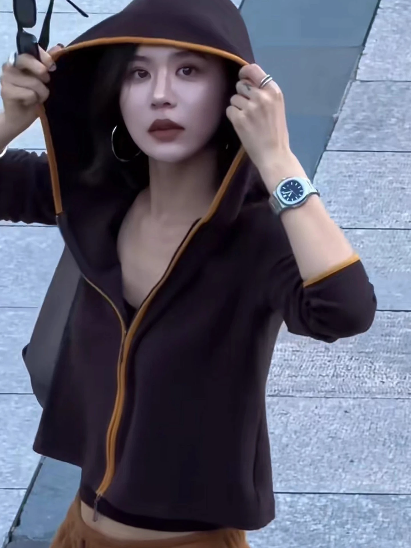 

Удобный цветной женский свитер с капюшоном Blo Design Long Sve, топ на молнии, простой роскошный осенне-зимний модный свитер для поездок на работу...