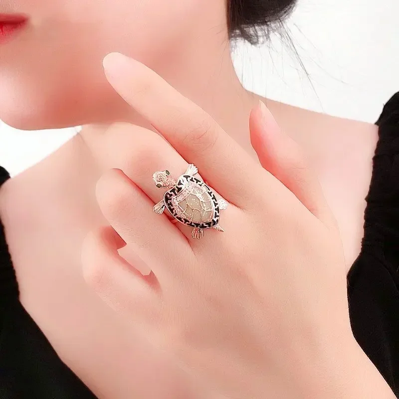 Distinctive Creative Idea Tortoise Rings for Women Fashionable Charms High-level Can Open Design Plated Rose Gold Jewelry