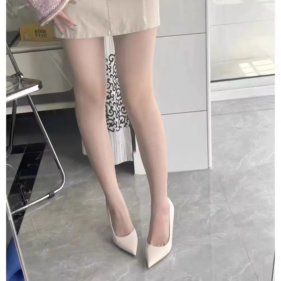 New white patent leather sexy pointed shallow high-heeled shoes for women with slim heels that are not tiring for the feet