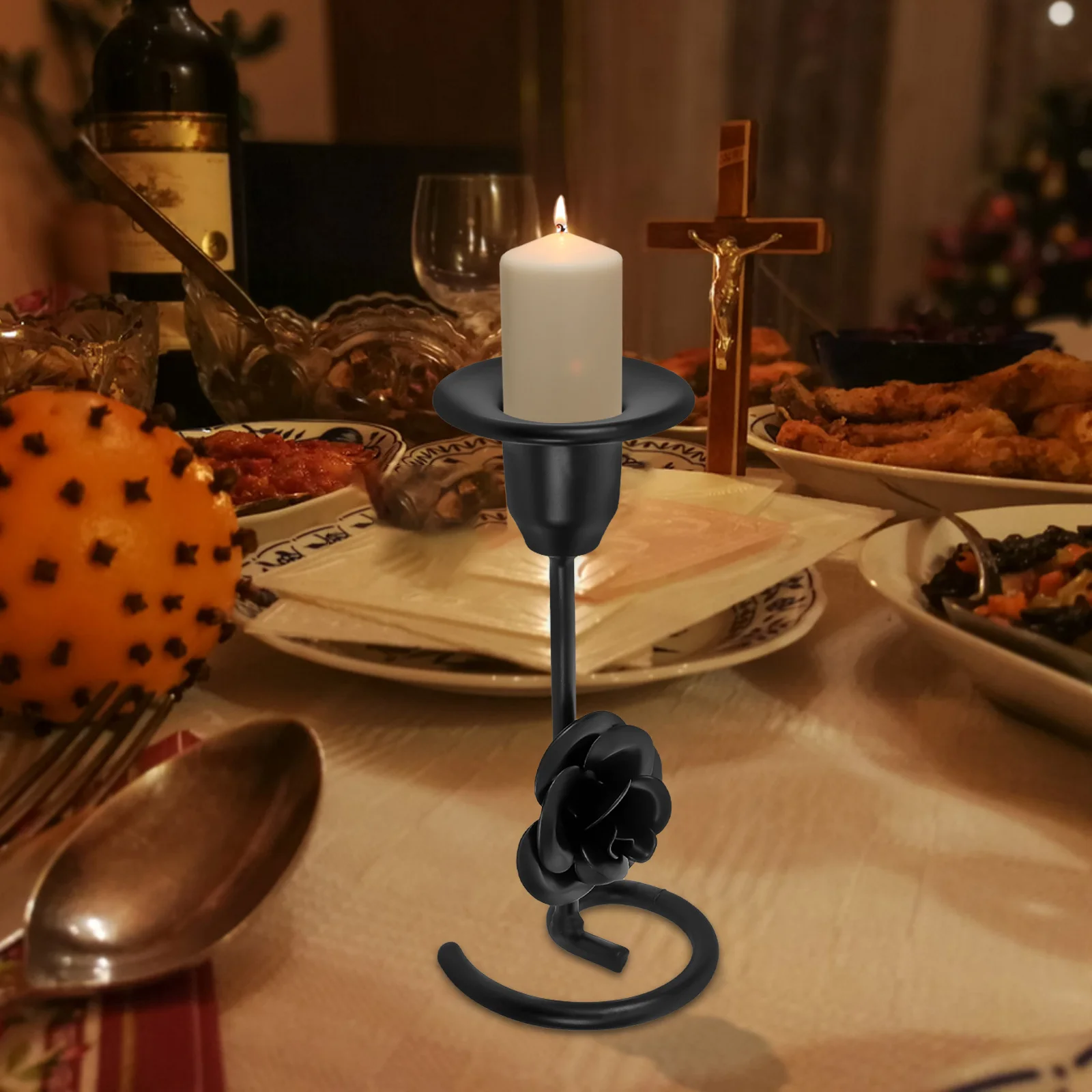 

Carved Iron Holder Vintage Taper Stand For Wedding Party Decor Desktop Centerpiece Rustproof Design