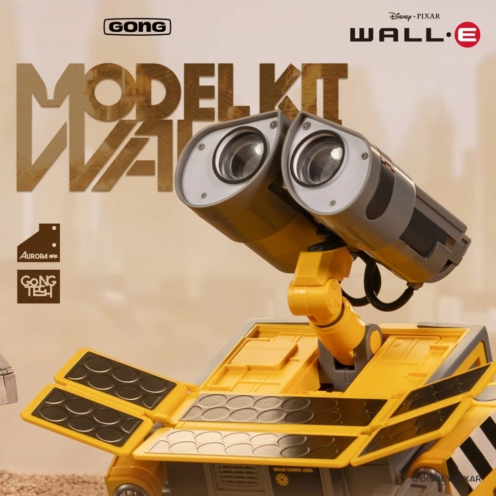In Stock Original GONG Disney WALL·E Assembly Model Kit 15cm Cute Robot WALL·E Action Figures Toy Gift Collection