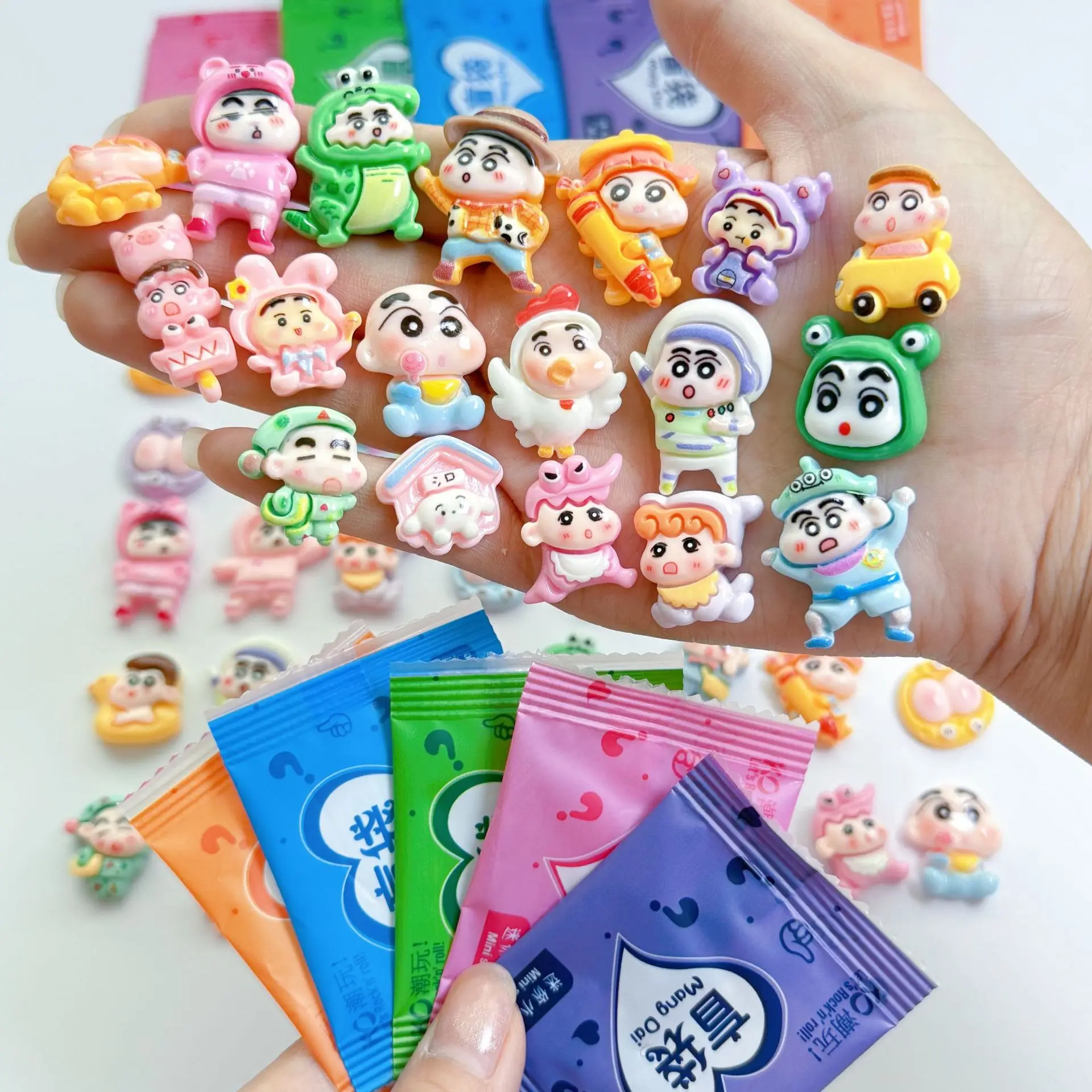 

20/50Pcs Kuromi Blind Bags Cute DIY for Crayon Shin-Chan Resin Mini Cartoon Miniature Student Reward Anime Figure