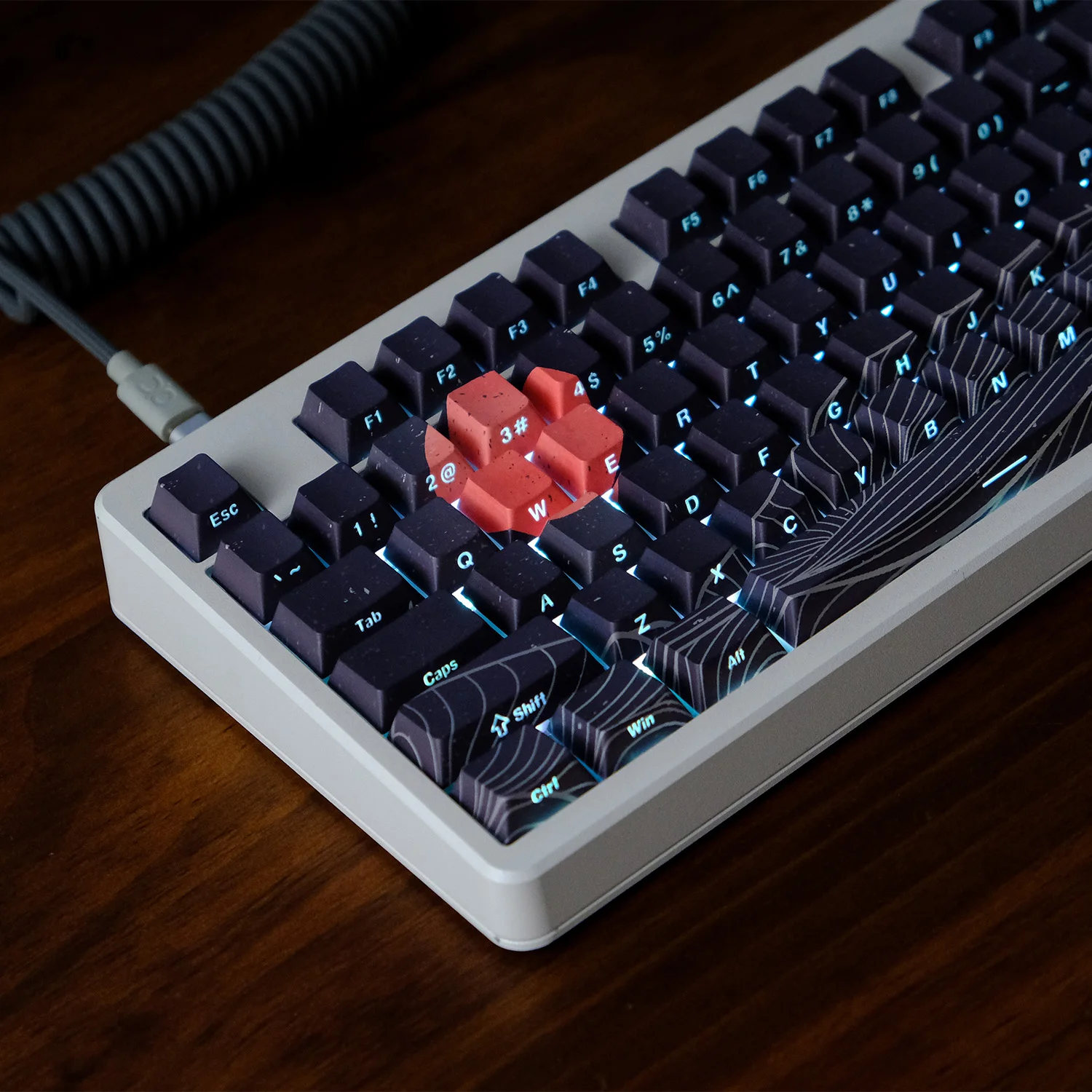 135 مفتاحًا شروق الشمس PBT أغطية مفاتيح مزدوجة النار طباعة جانبية تألق من خلال غطاء مفاتيح ملف تعريف الكرز لأغطية لوحة المفاتيح الميكانيكية MX Switch