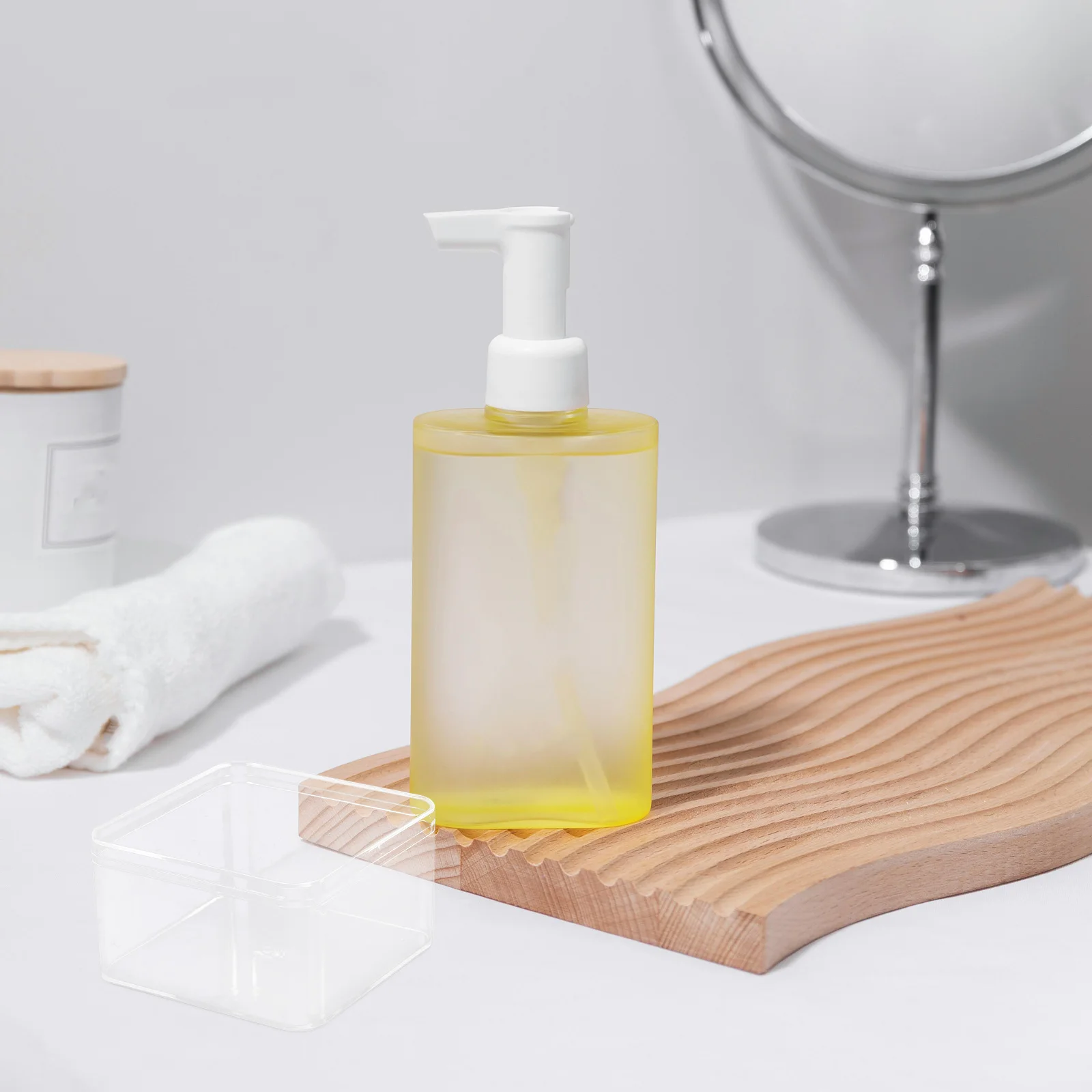 

4Pcs Clear Acrylic Organizer Box with Lid Square Storage Bin for Cotton Pads Swabs Beads Stationery Desktop Vanity Organization