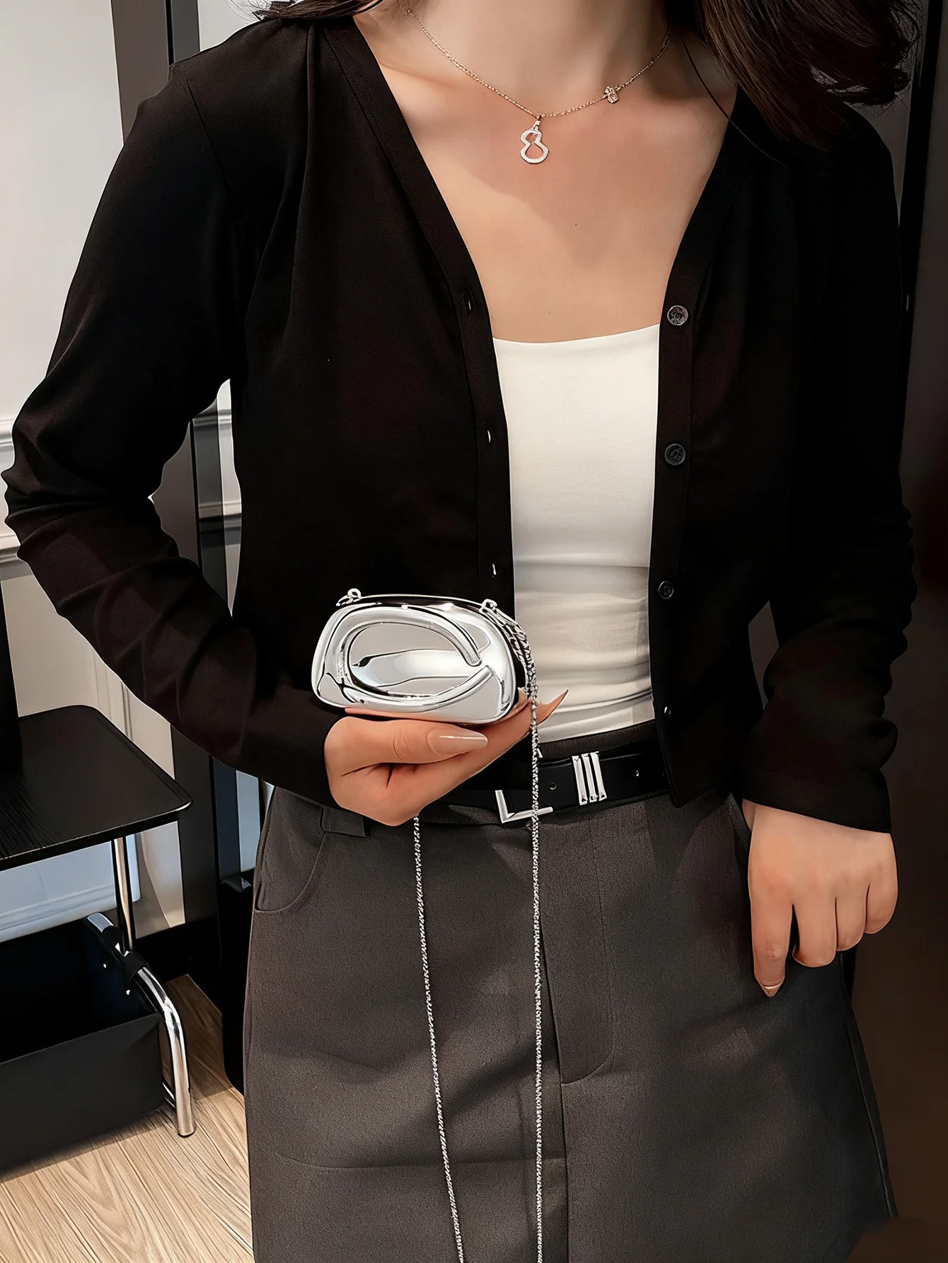 Mini-Version Modische Goldene Metallverschluss-Clutch-Tasche in Boxform für Damen, Abend-, Hochzeits-, Party-Ketten-Umhängetasche, Schultertasche – Detail 23