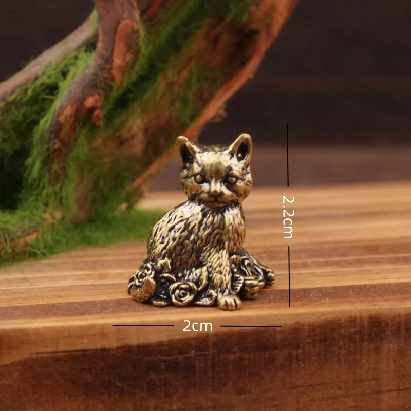 1 PC Creative Antiqued Copper Cat Figurine Small Ornament Study Office Desk Tea Pet Hand Fidget Craft Home Decoration Accessory