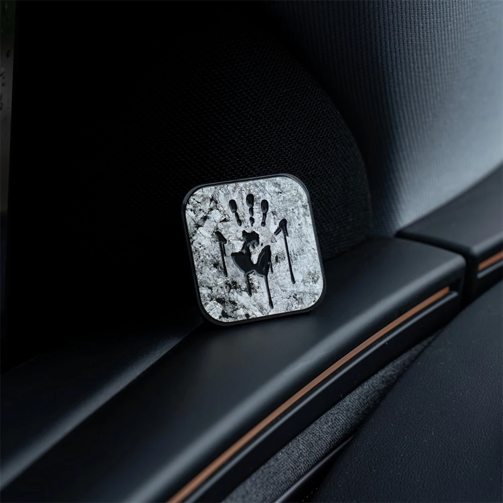 

Нашивка из углеродного волокна с отпечатками пальмы, тактический значок EDC из чистого серебряной фольги для одежды и украшения рюкзака