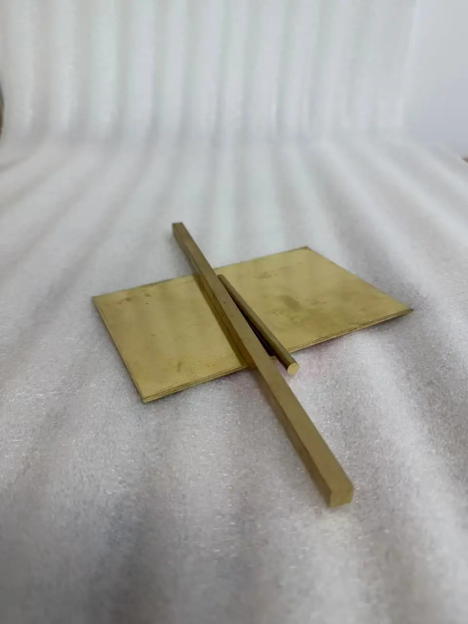 

0.01mm 0.02mm 0.03mm ~1mm Customized H62/H65 ultra-thin brass laser cutting