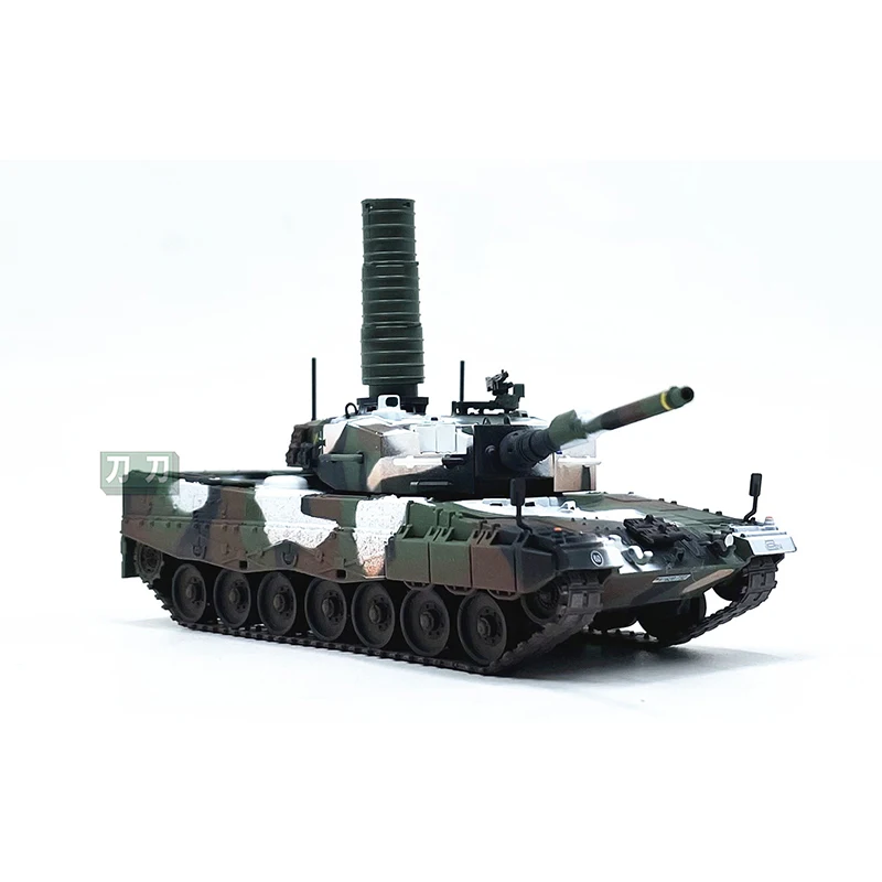 1:72 Scale PVC Plastic Germany Leopard 2A4 Winter Tank Model Militarized Combat Track Type Adult Souvenir Gifts Toys Display