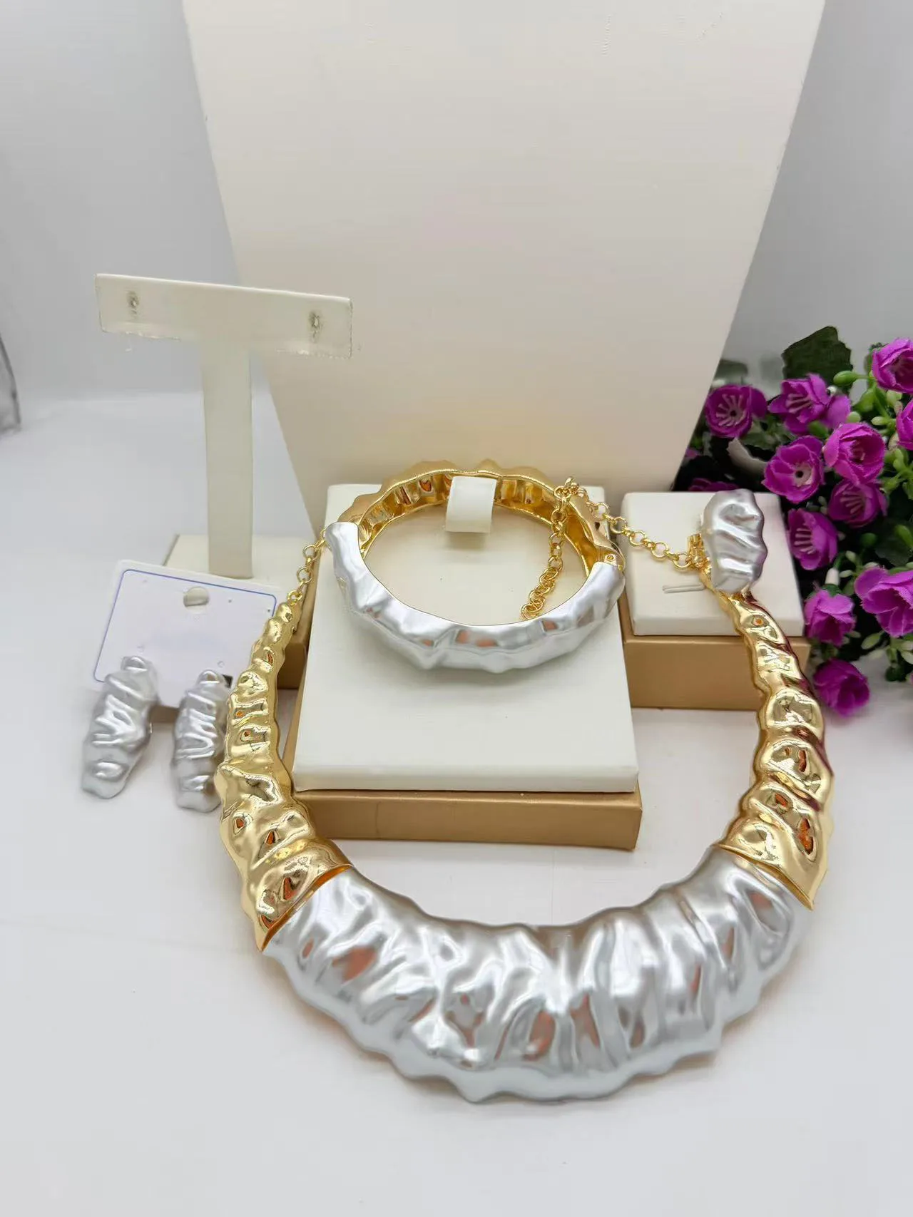 Hot Sale 4Pcs Dubai Two Tone Jewelry Set Hammered Irregular Pearl Choker Necklace Earrings Bracelet for Women Bridal Party New